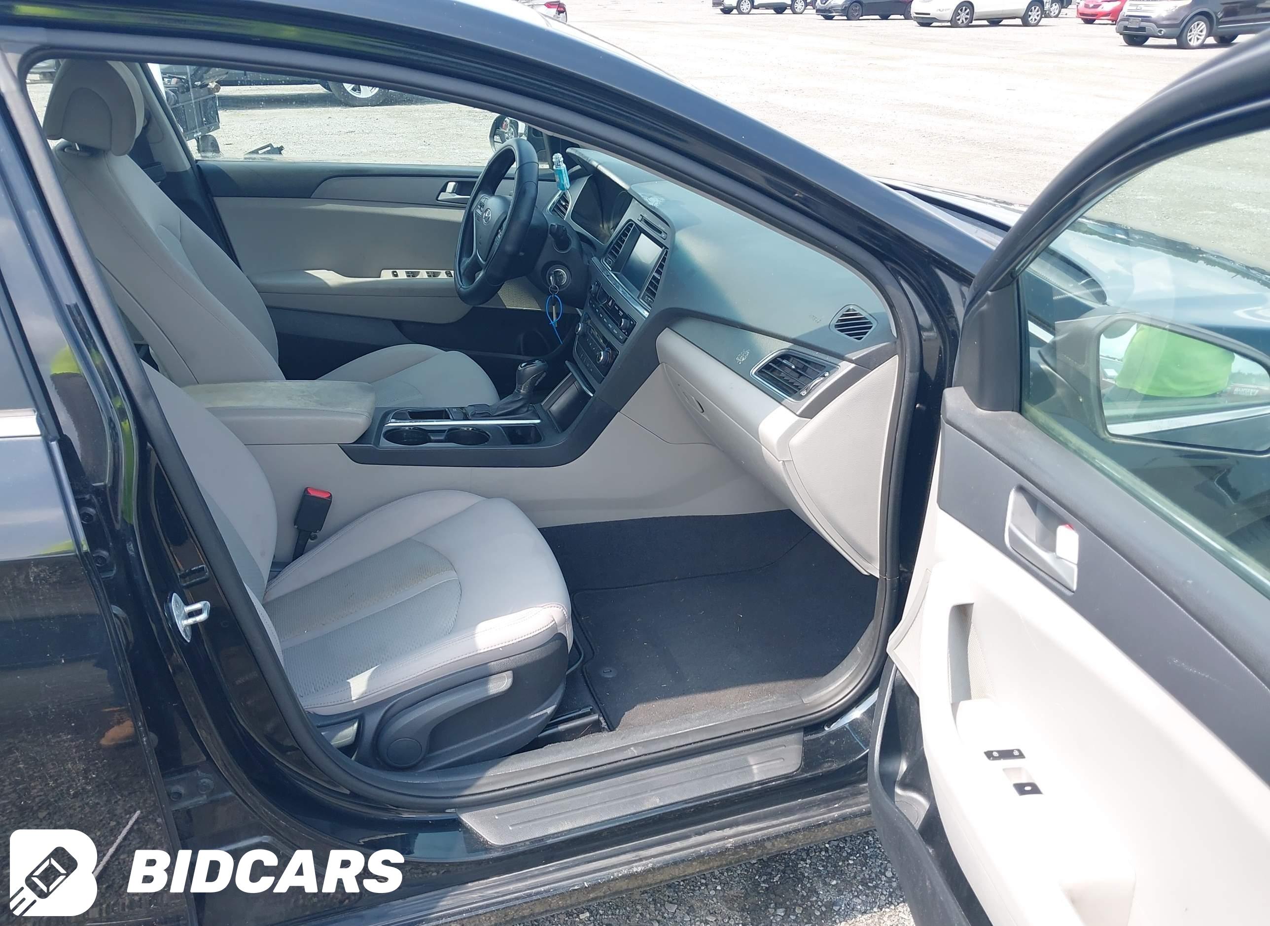 2016 Hyundai Sonata, SE