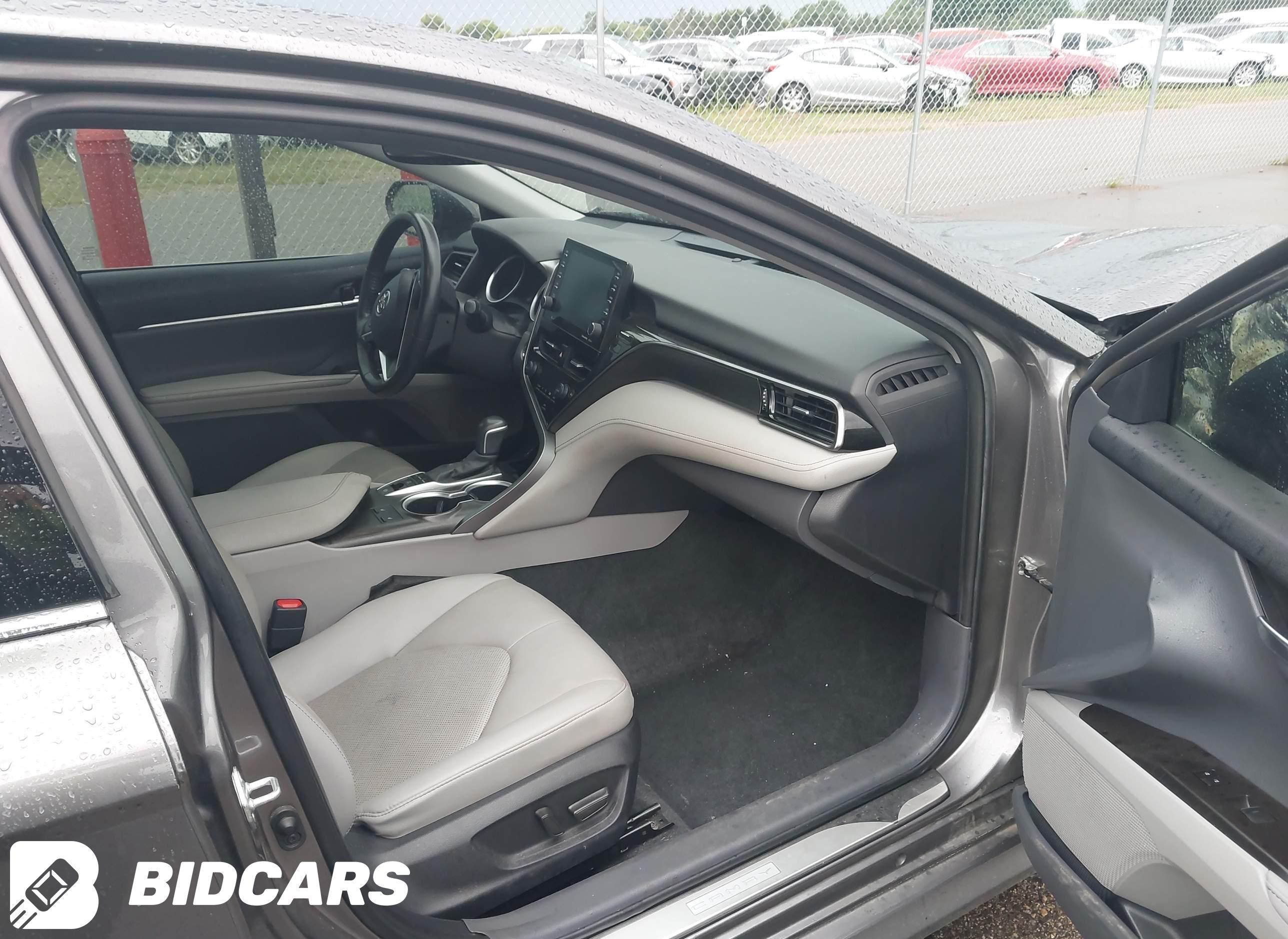2022 Toyota Camry, Xle Awd