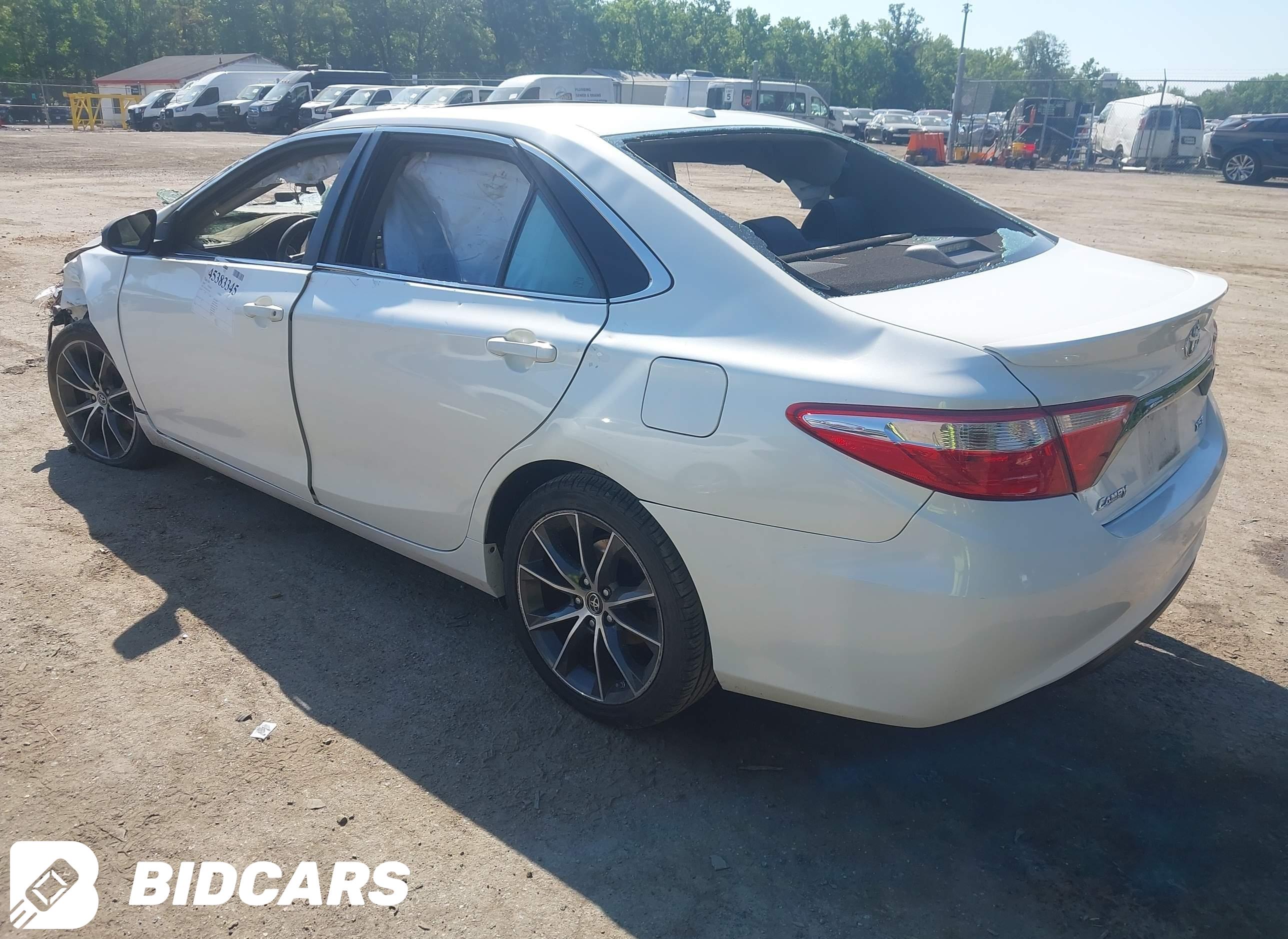 2016 Toyota Camry, Xse