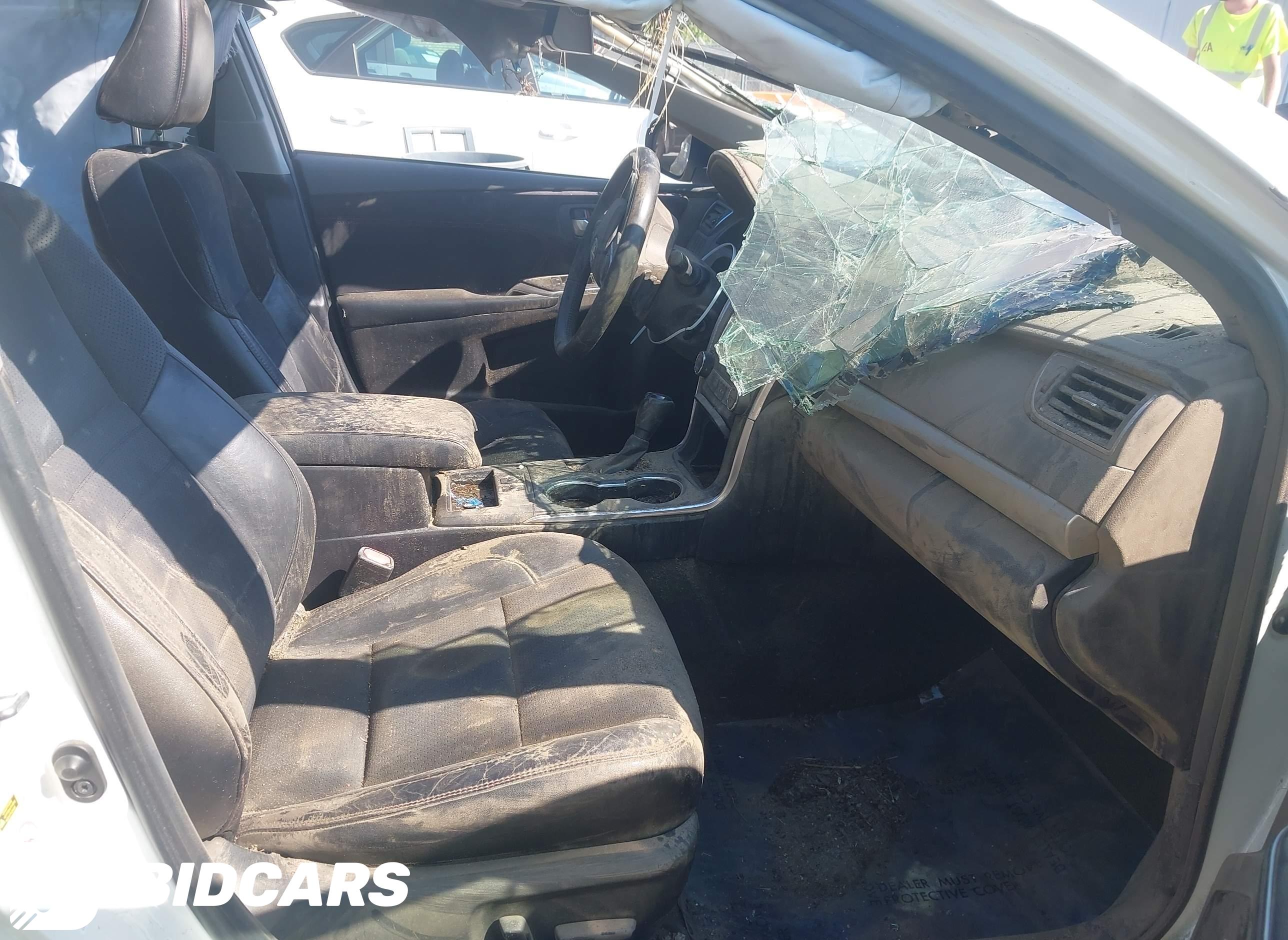 2016 Toyota Camry, Xse