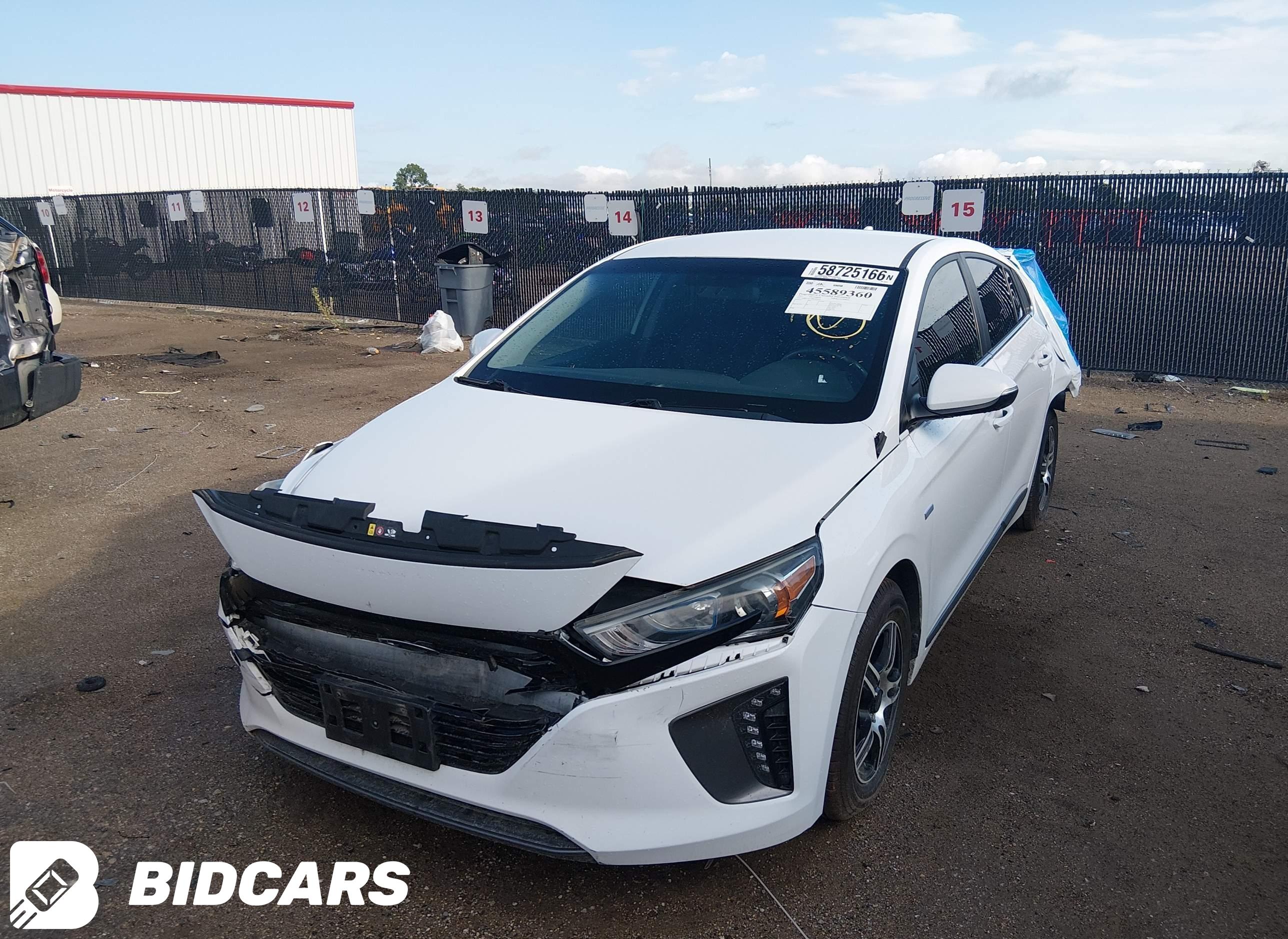 2017 Hyundai Ioniq, Hybrid Sel