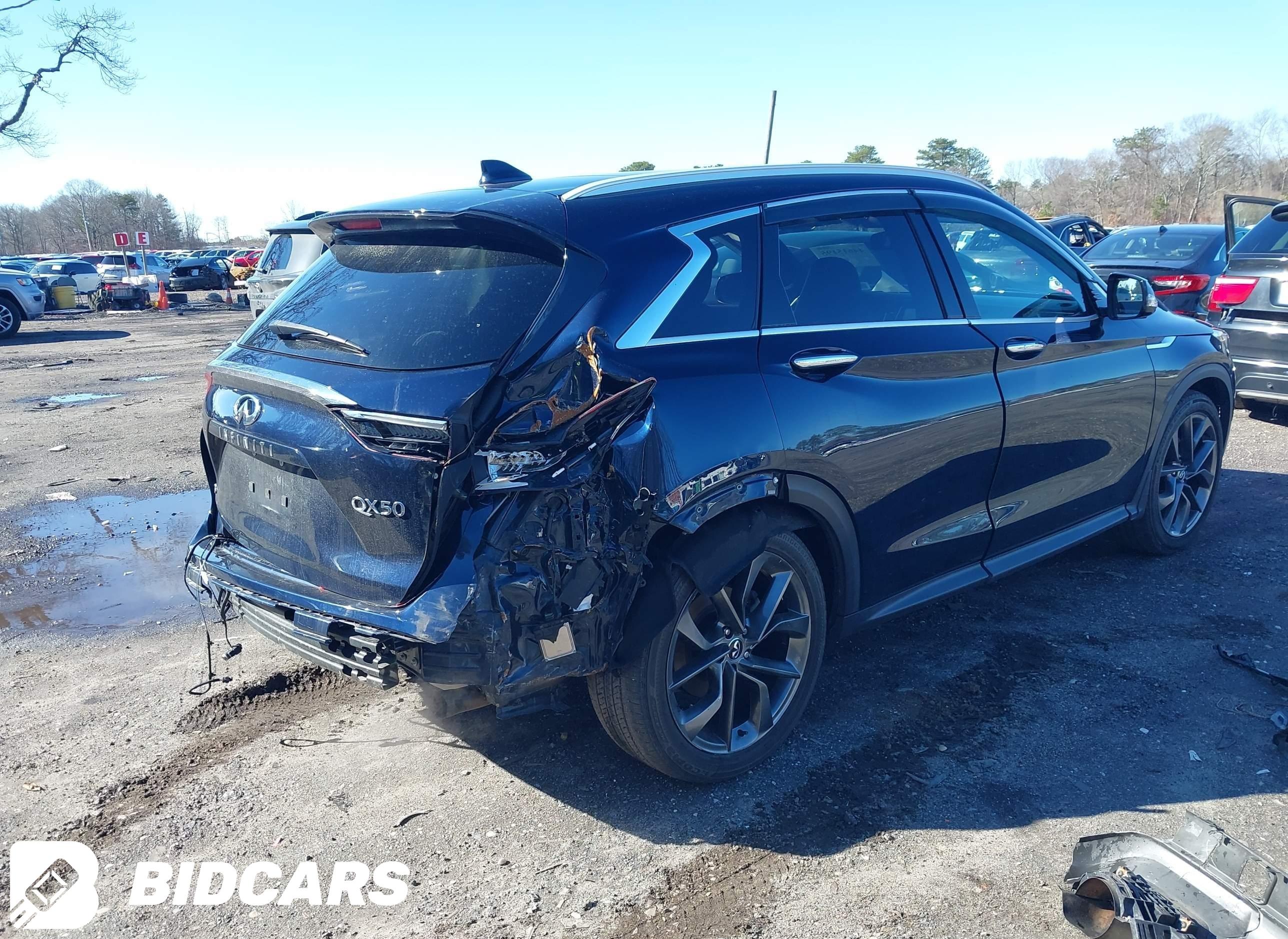 2019 Infiniti QX50, Essential