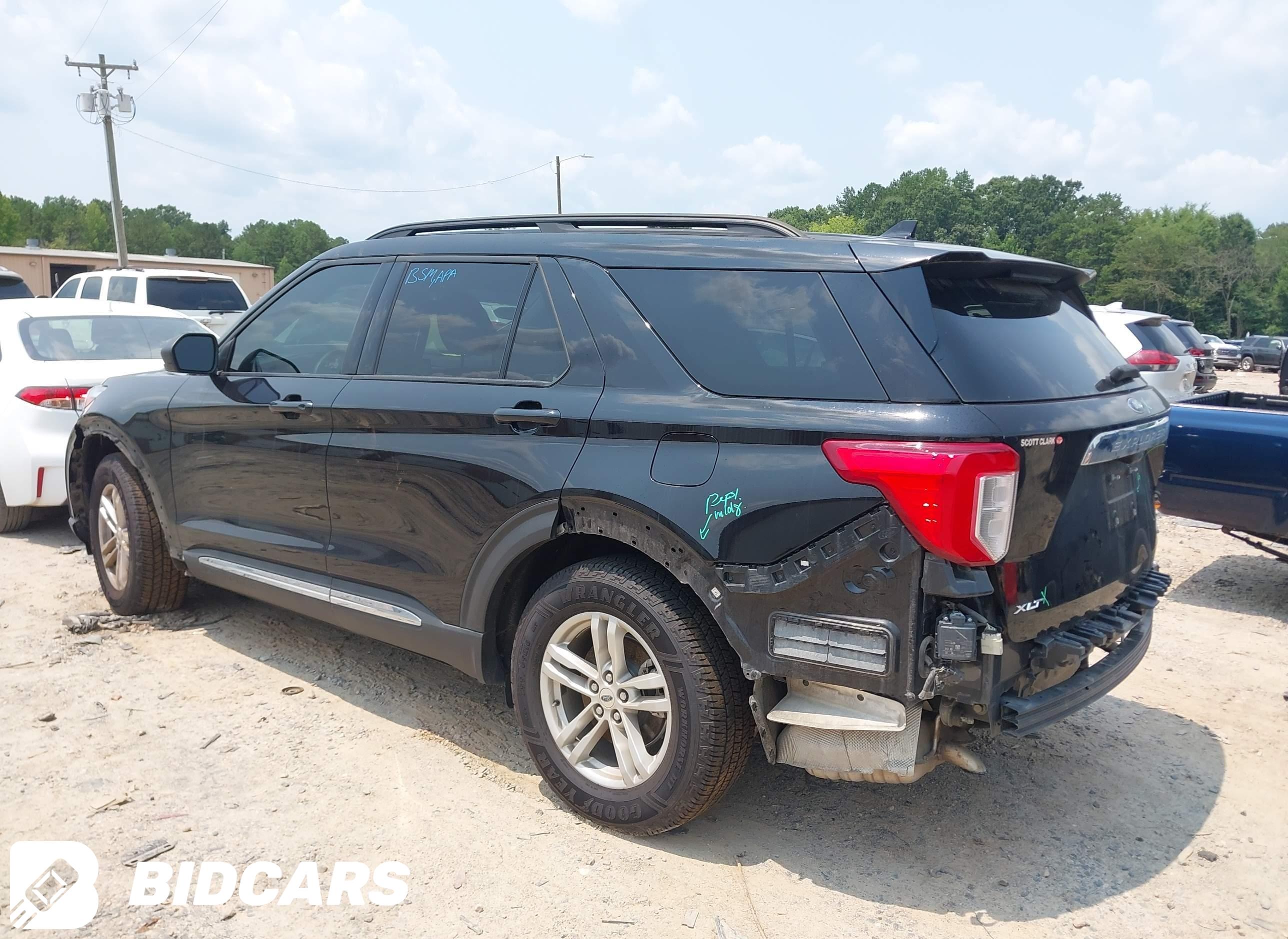 2020 Ford Explorer, Xlt
