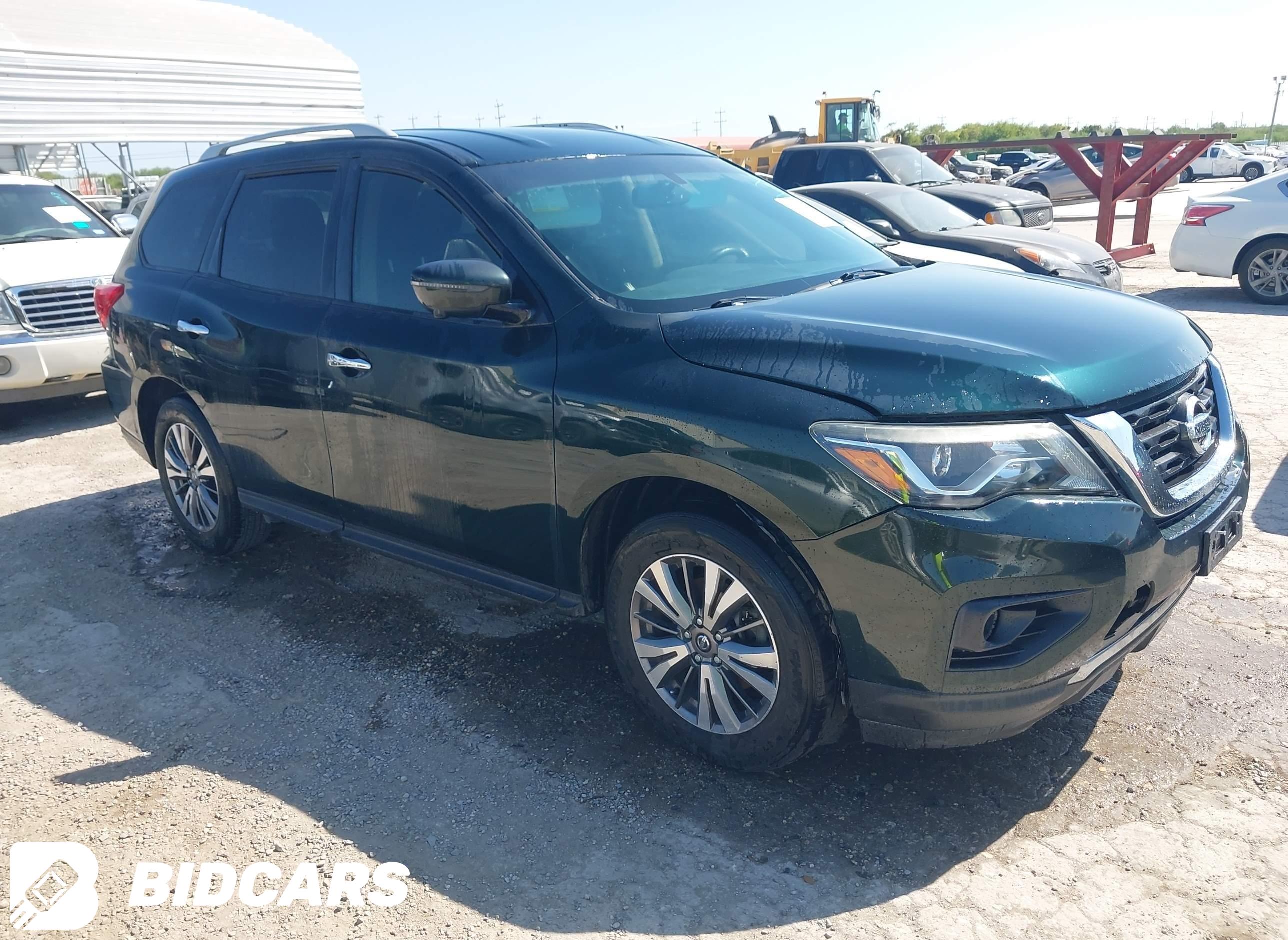 2019 Nissan Pathfinder, SL