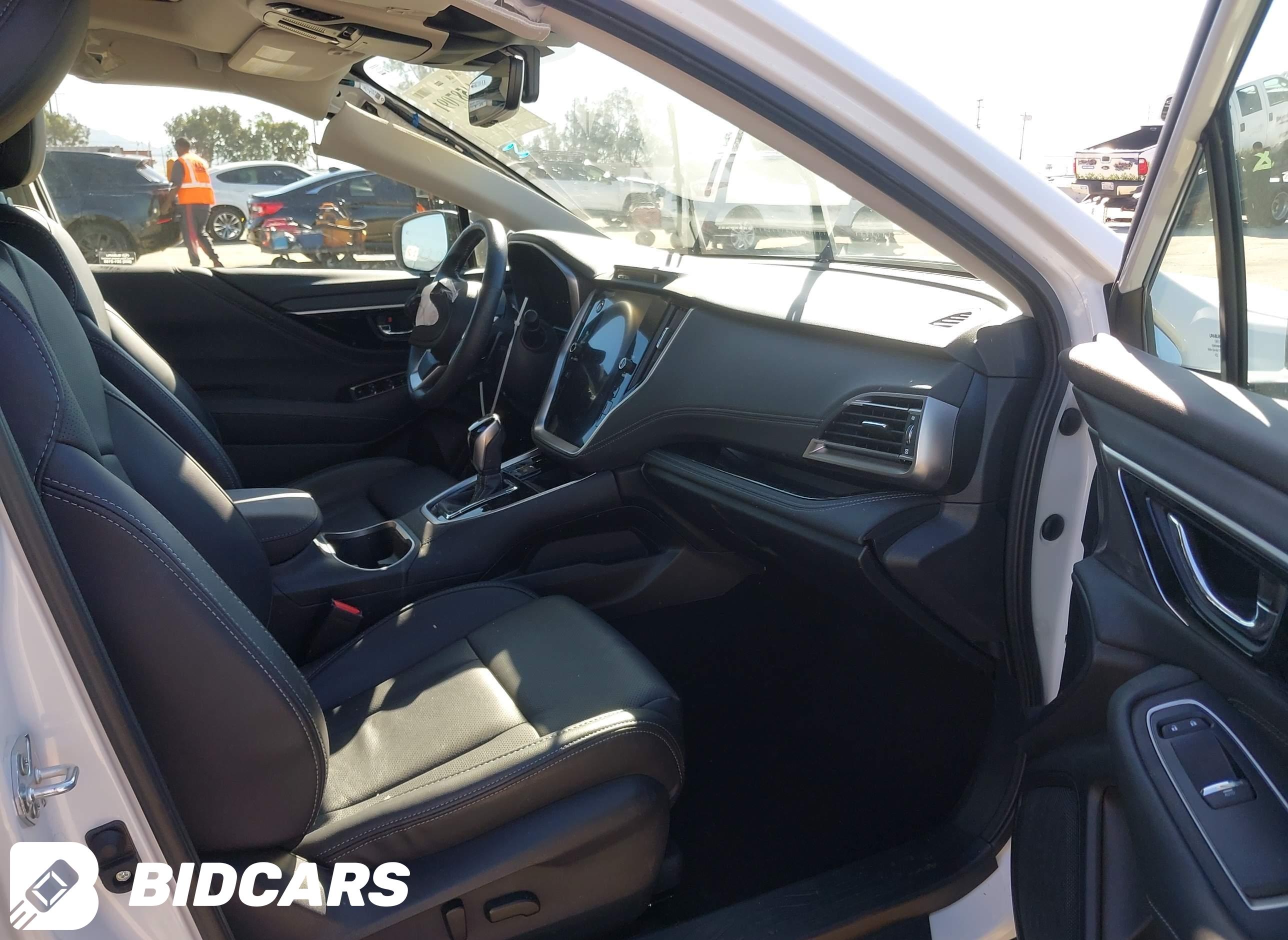 2024 Subaru Outback, Limited Xt