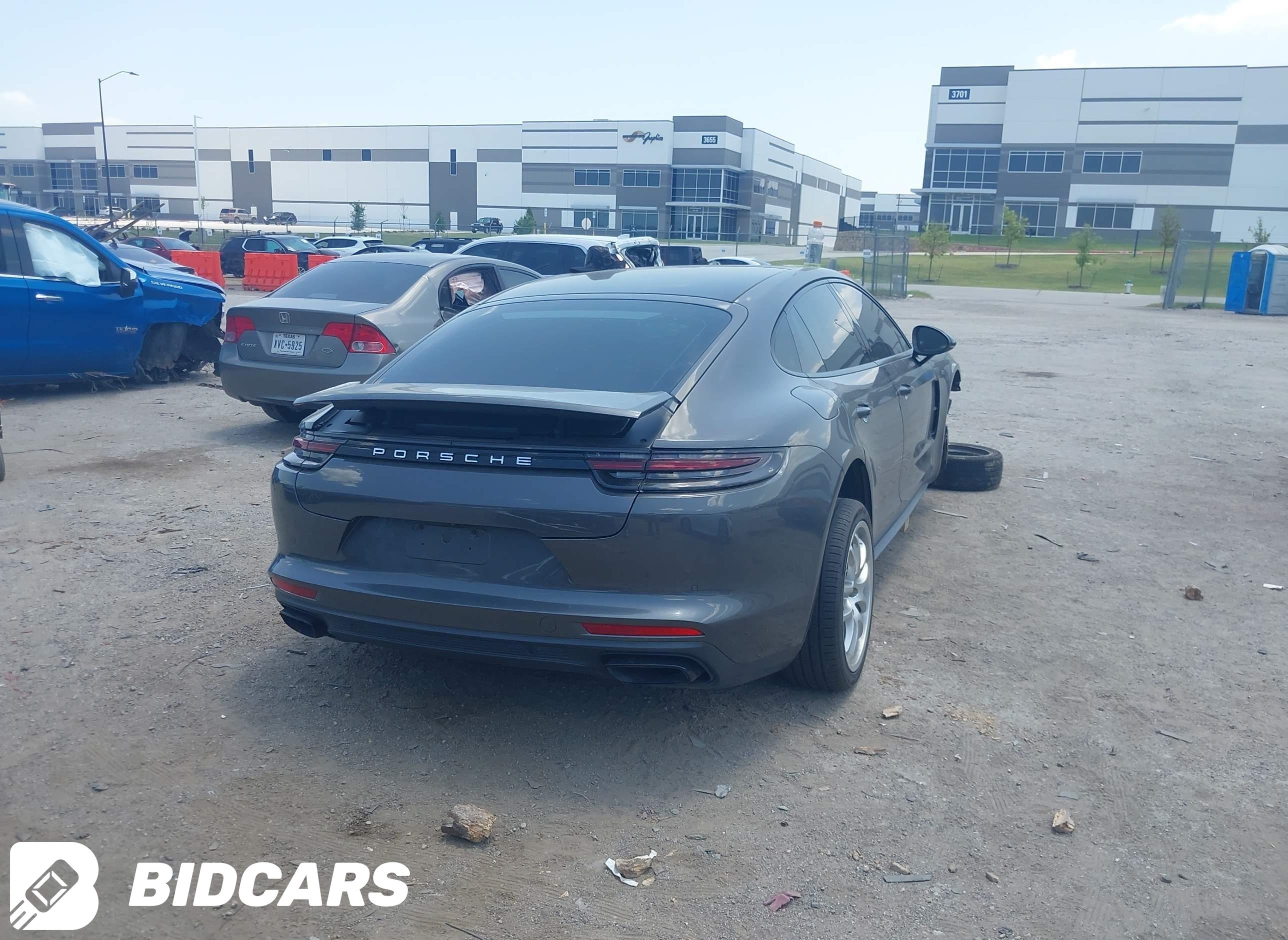 2017 Porsche Panamera, 4
