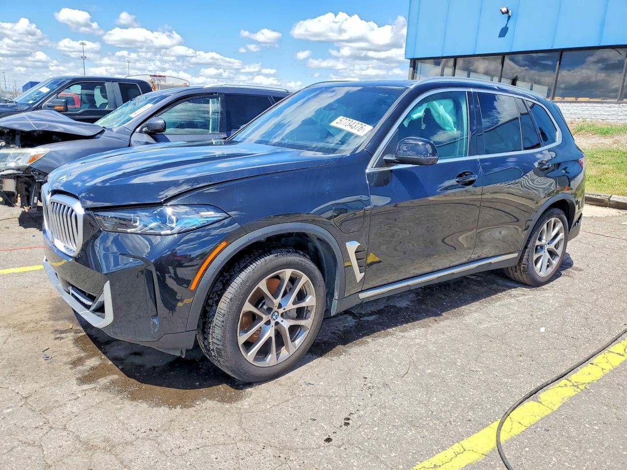 2026 BMW X5, Xdrive50E