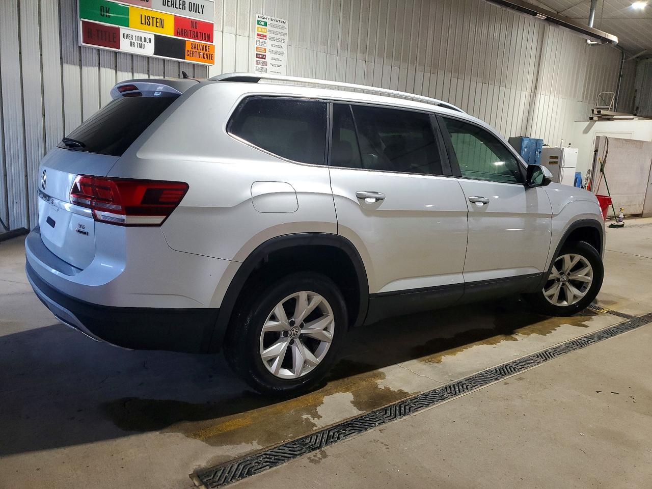 2018 Volkswagen Atlas, SE