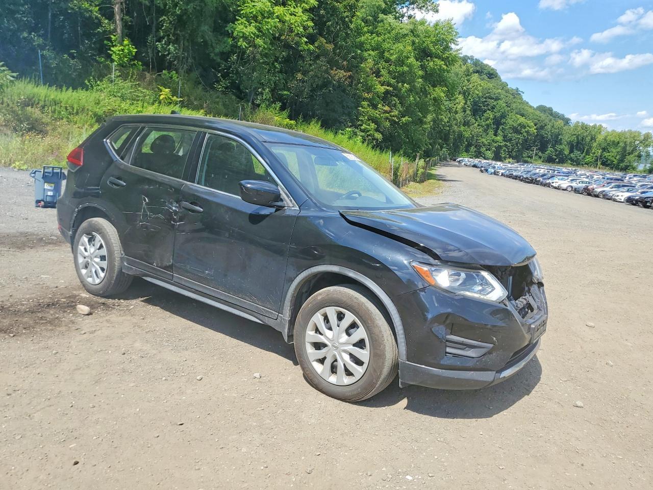 2018 Nissan Rogue, S
