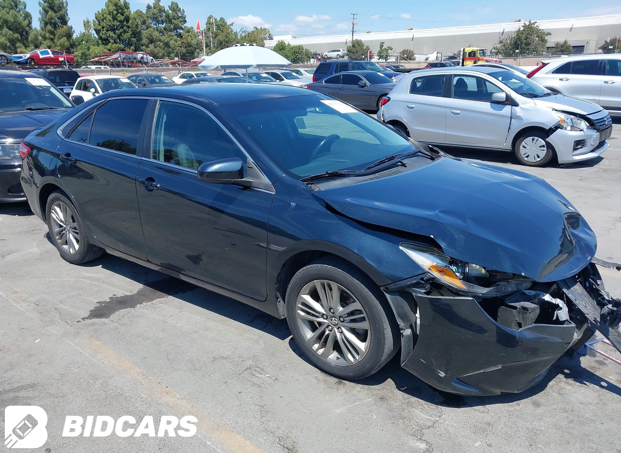 2017 Toyota Camry, SE