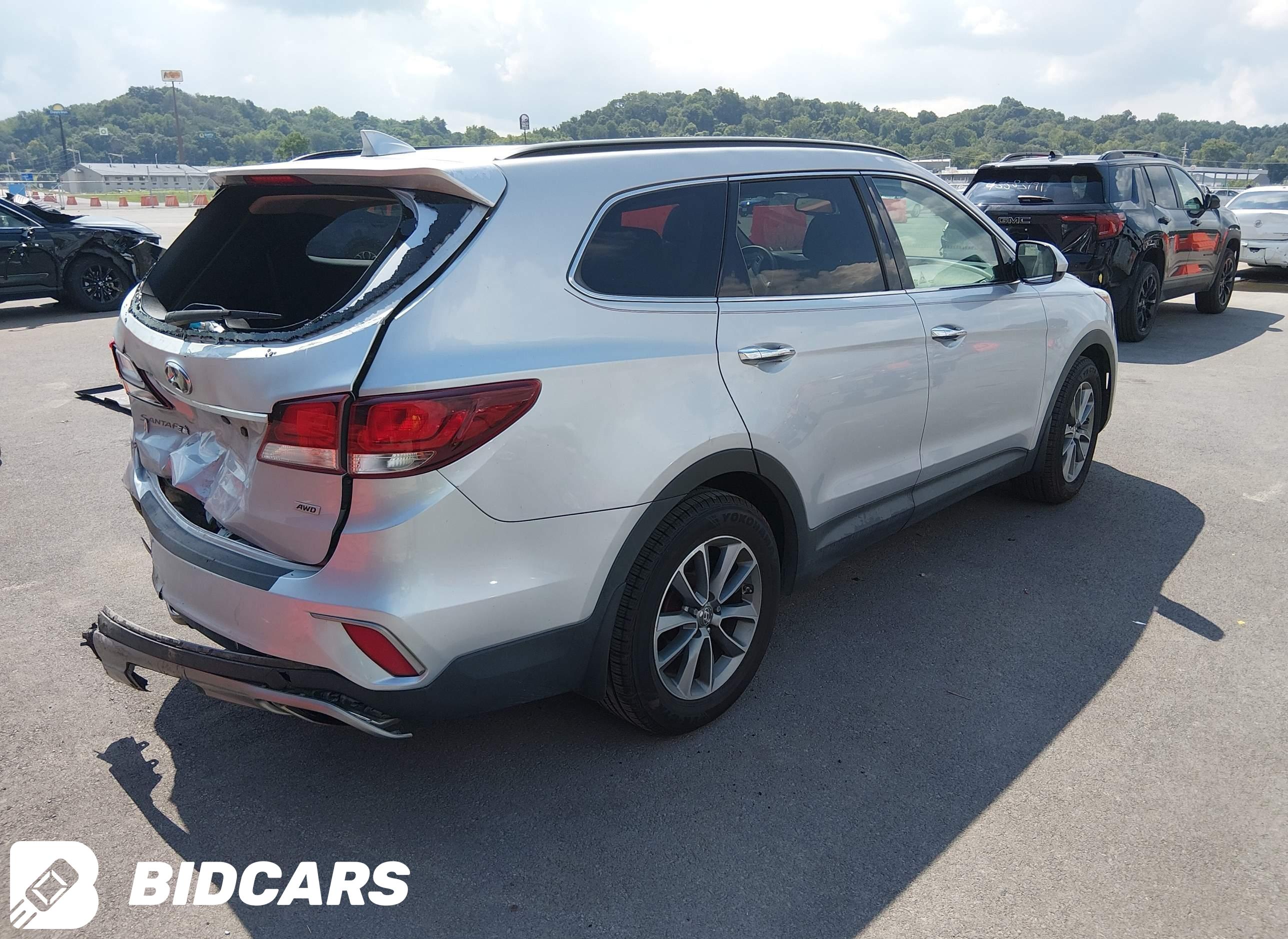 2017 Hyundai Santa Fe, SE