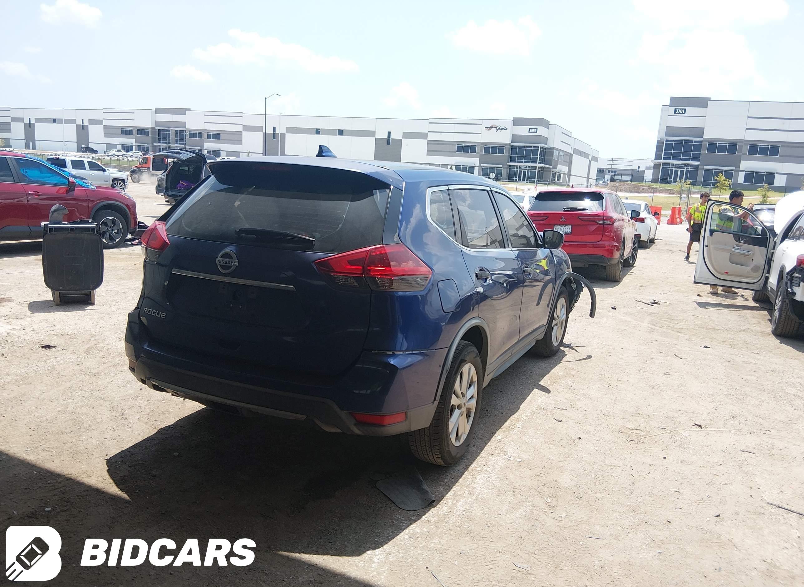 2018 Nissan Rogue, S
