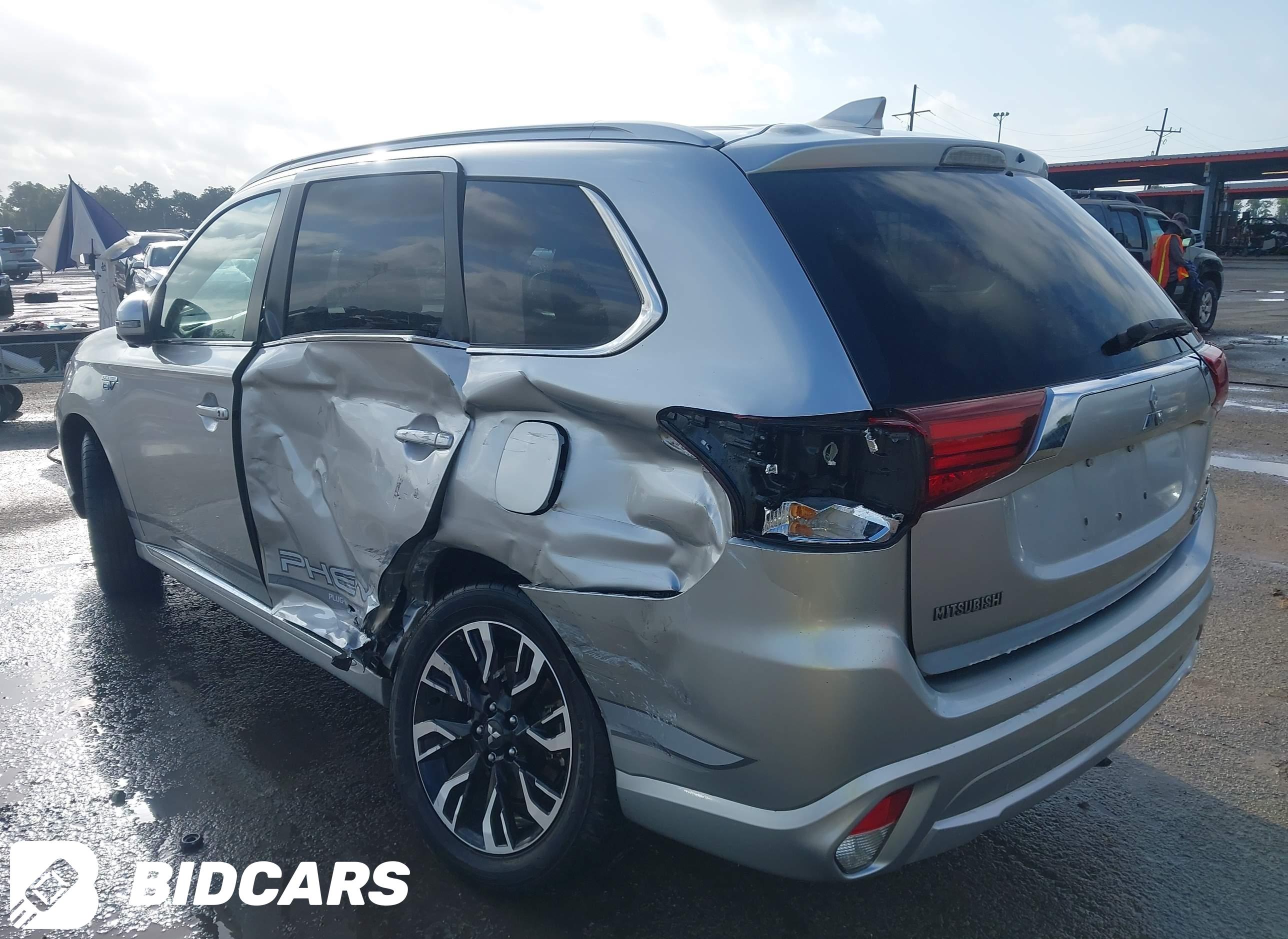 2018 Mitsubishi Outlander, Ph...