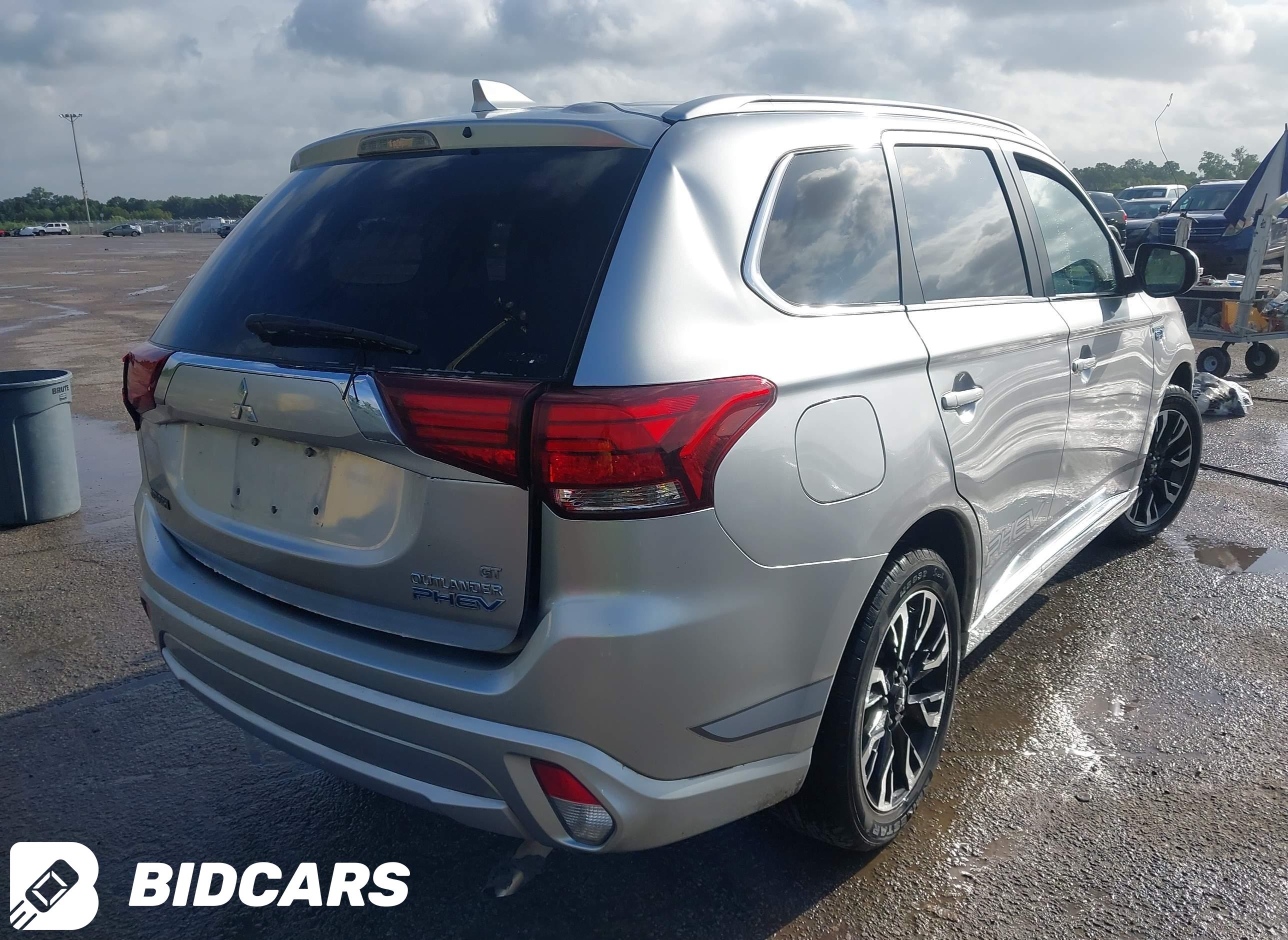 2018 Mitsubishi Outlander, Ph...
