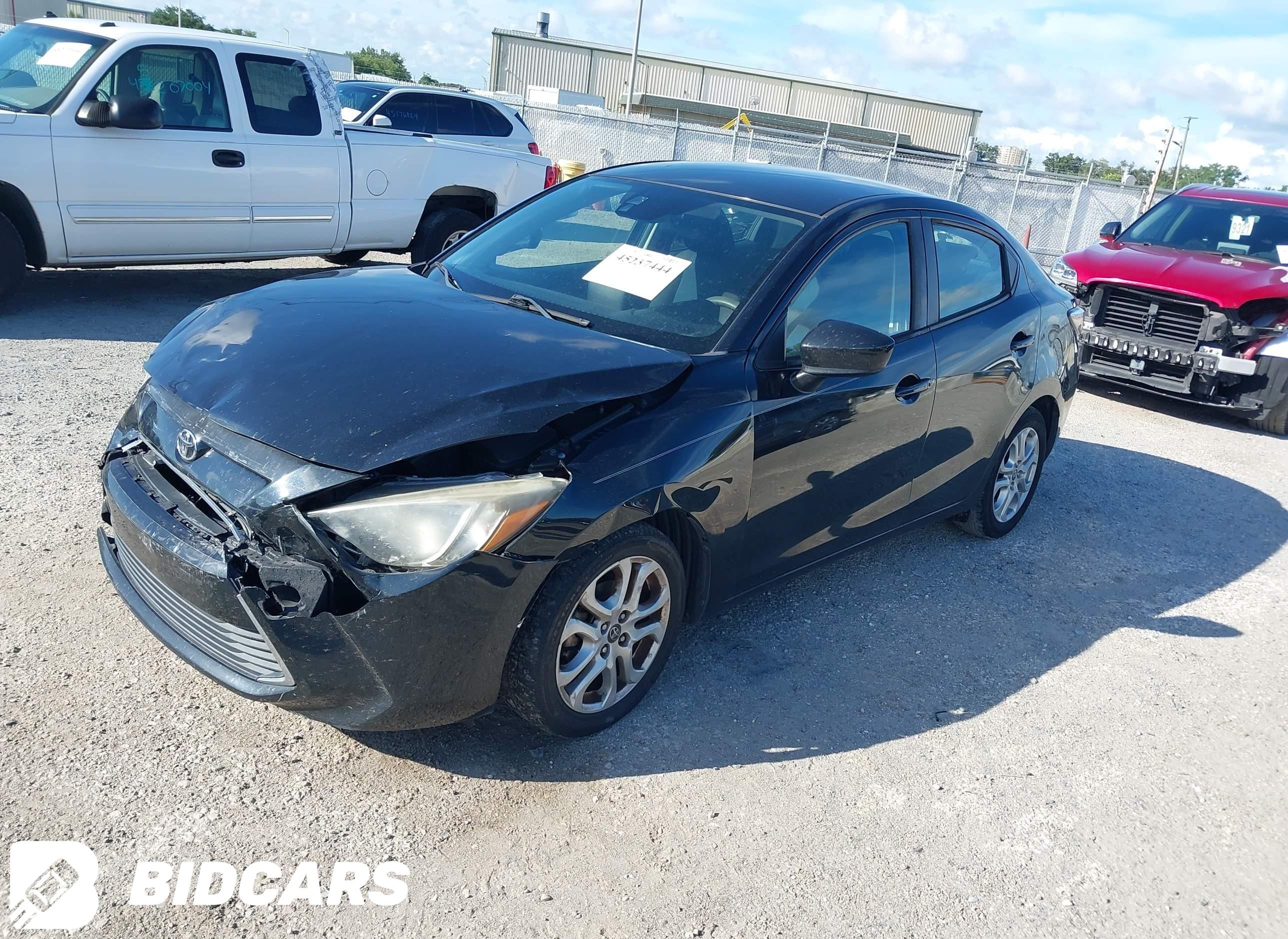 2017 Toyota Yaris, Ia