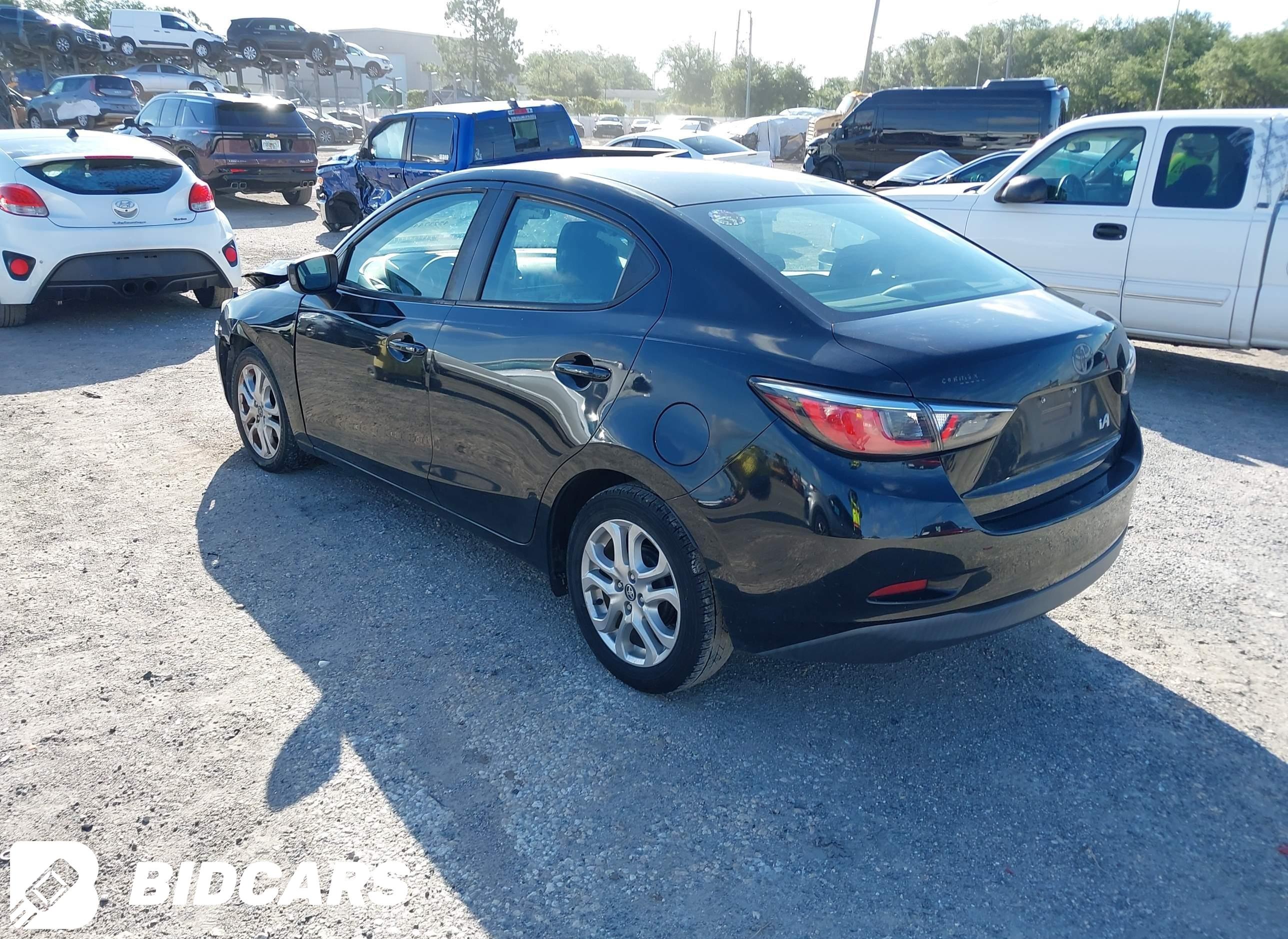 2017 Toyota Yaris, Ia
