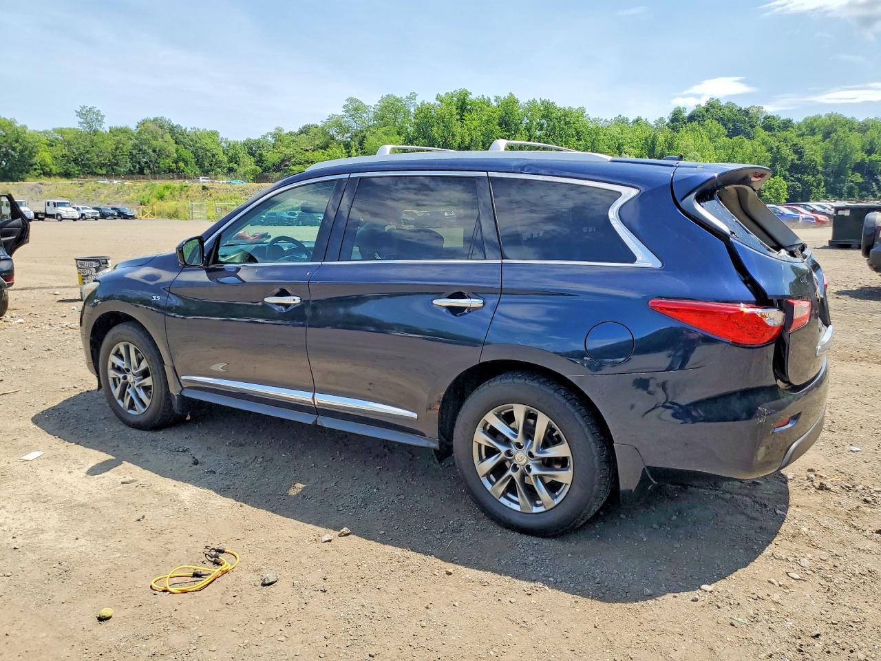 2015 Infiniti QX60, Base