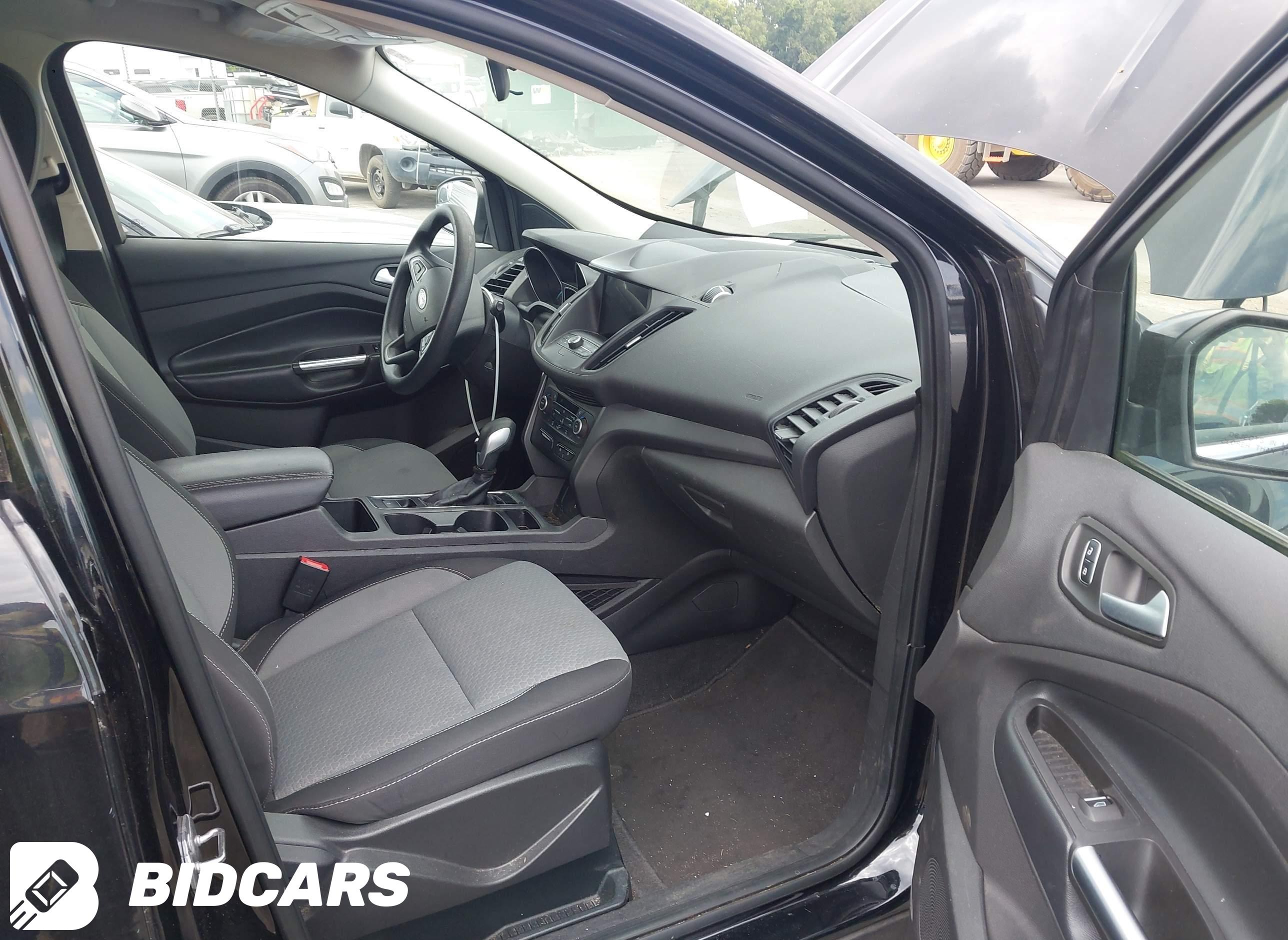 2019 Ford Escape, SE