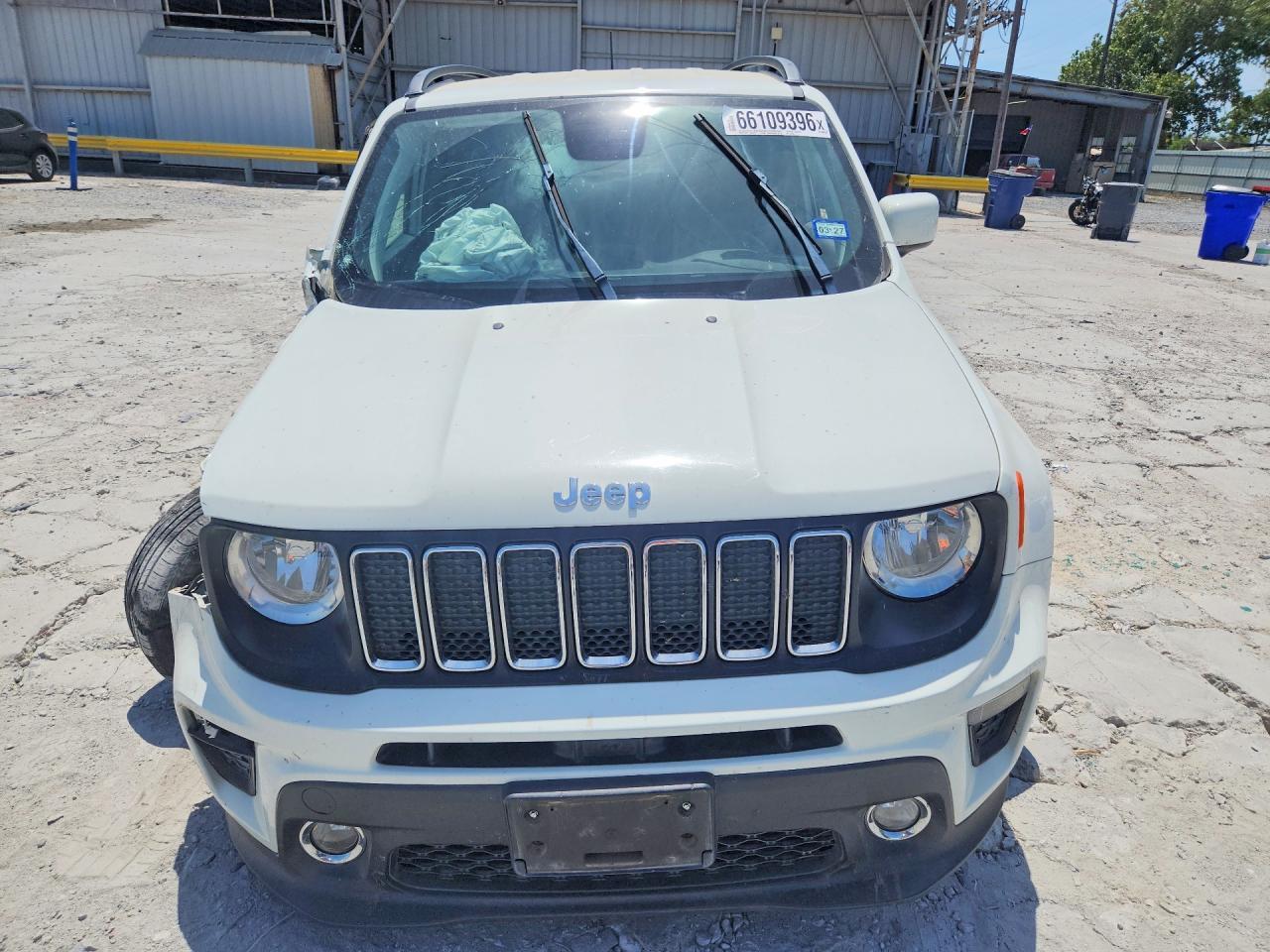 2020 Jeep Renegade, Latitude