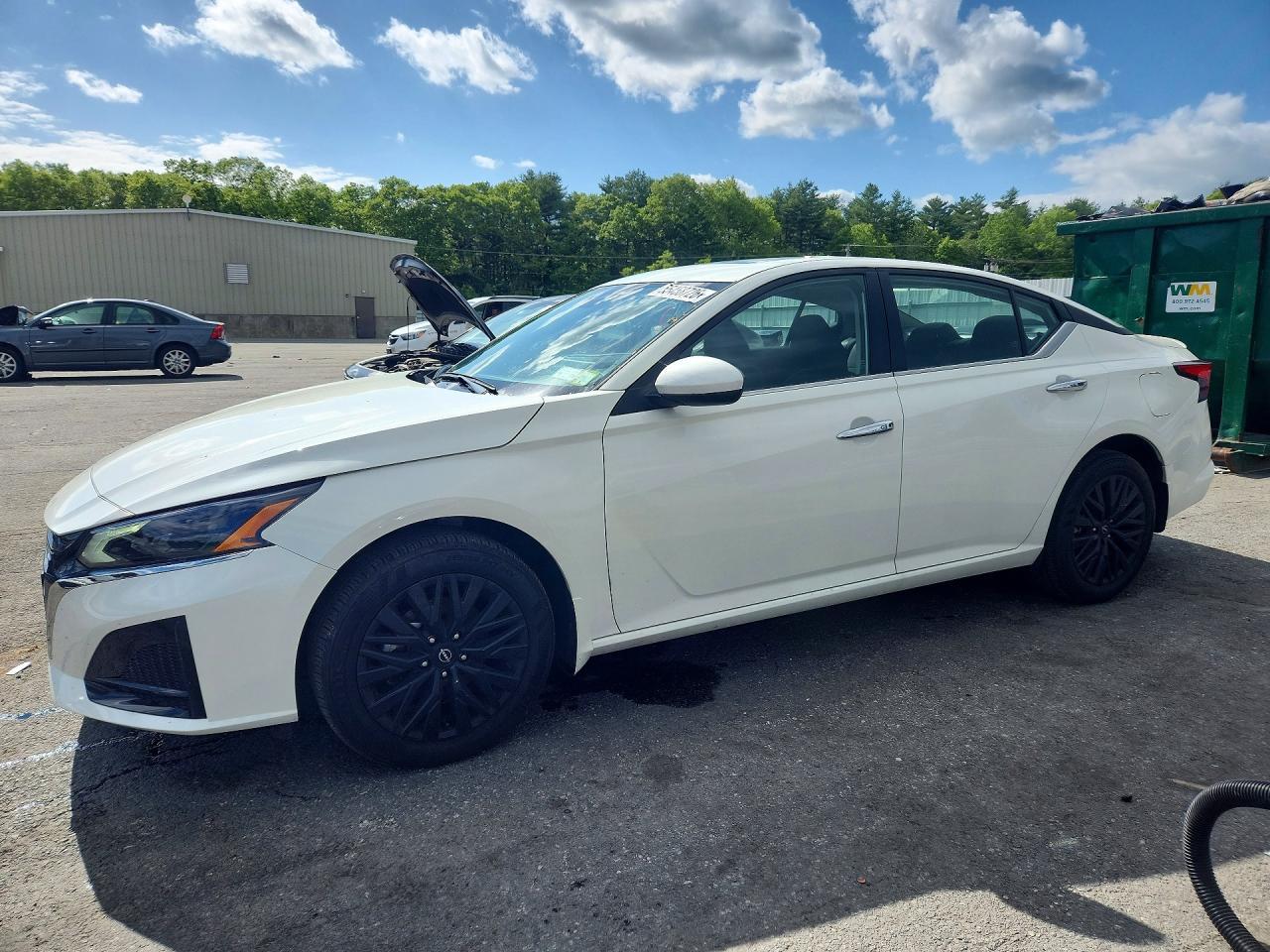 2025 Nissan Altima, SV