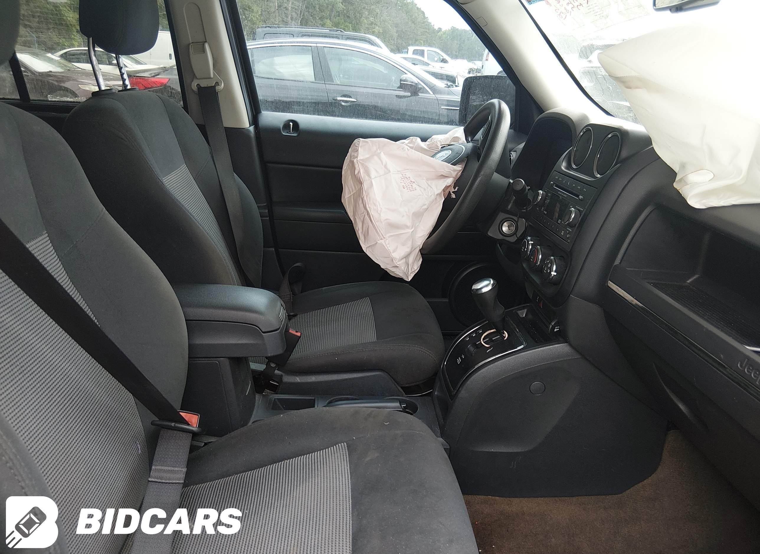 2016 Jeep Patriot, Sport