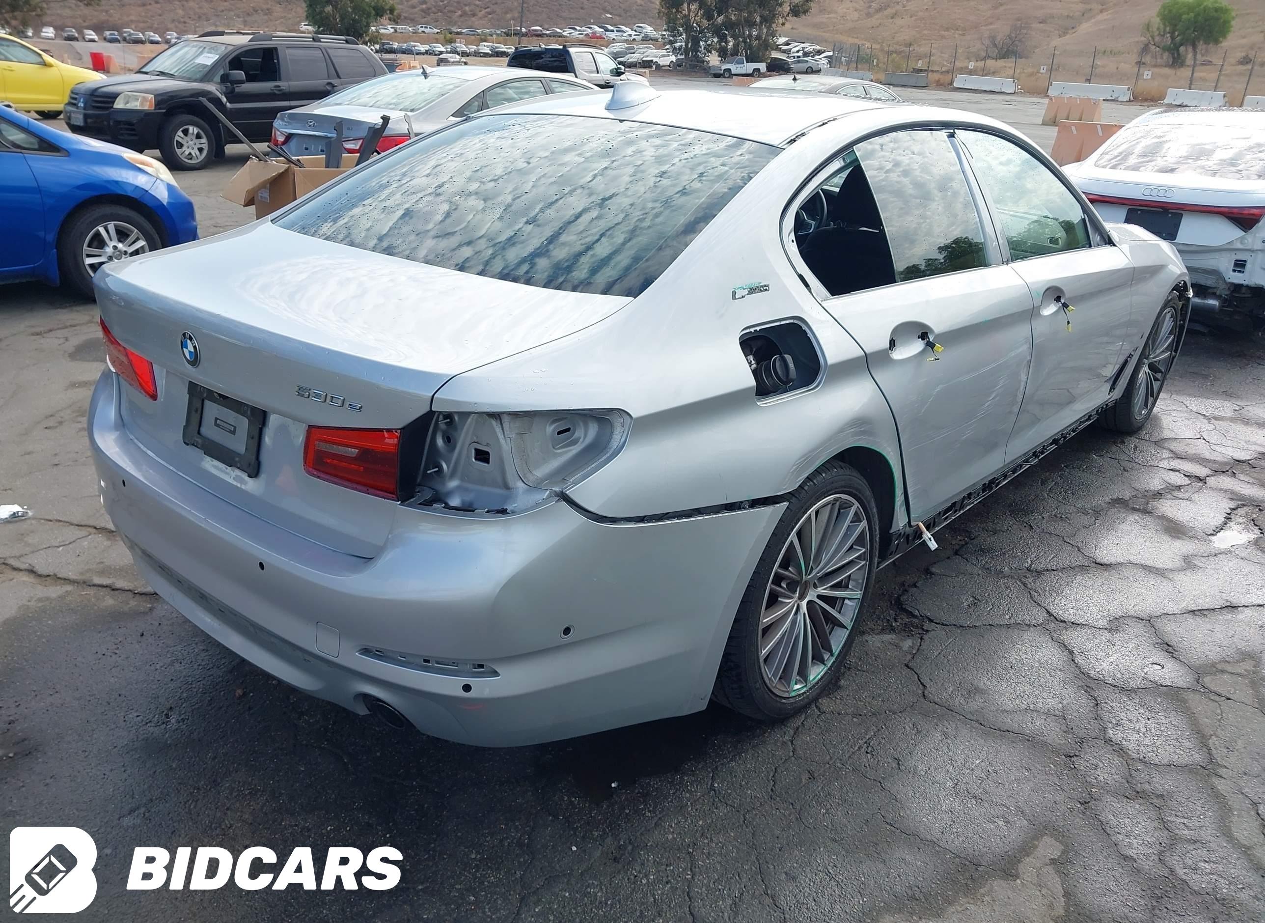 2019 BMW 5 Series, 530E Iperf...