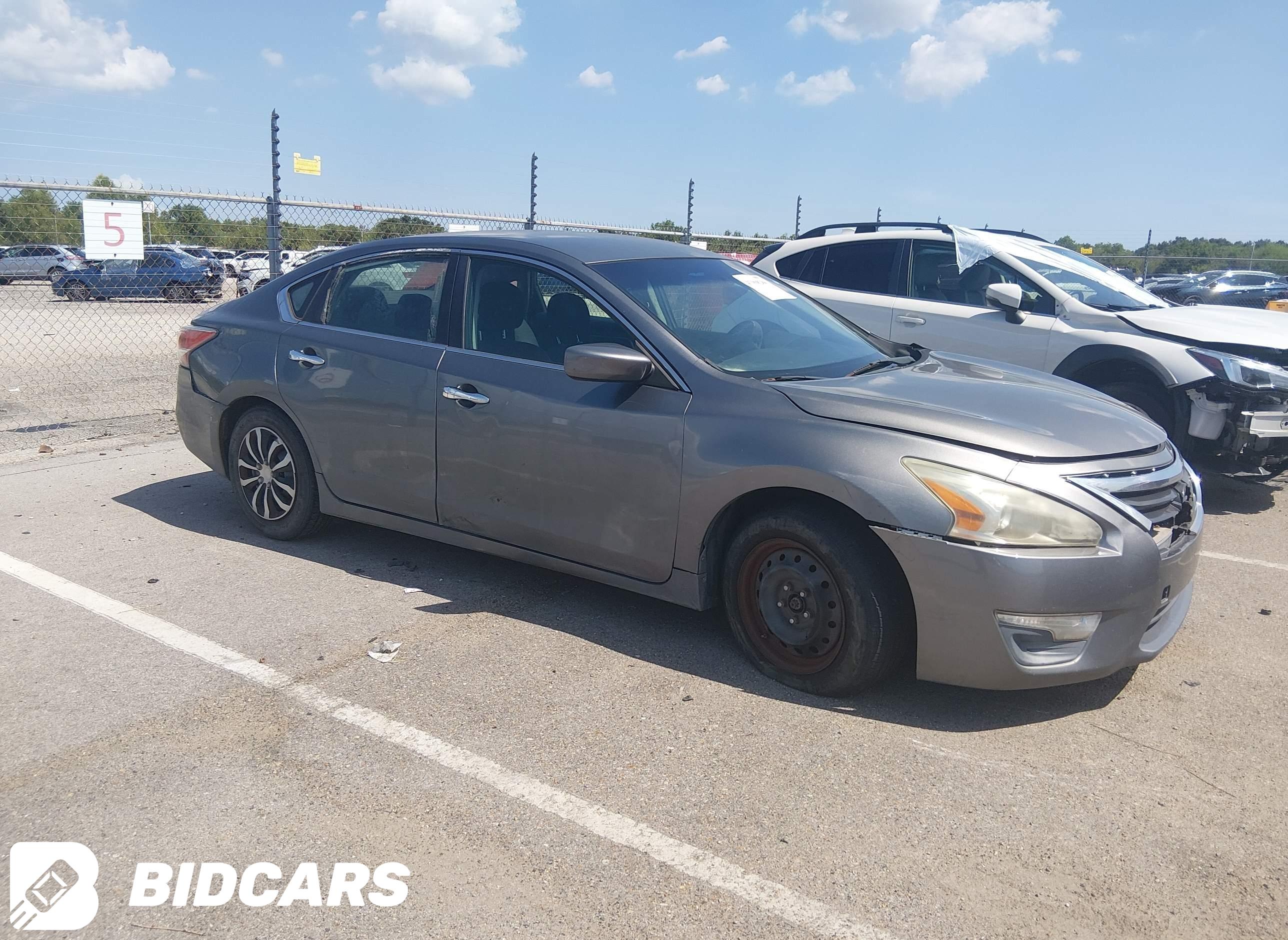 2015 Nissan Altima, 2.5/2.5 S...