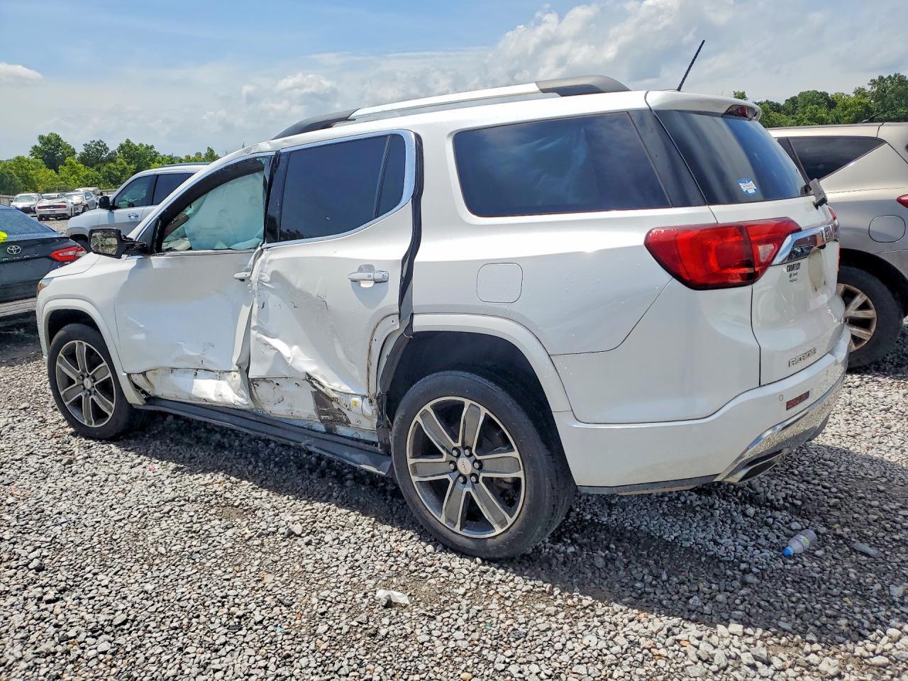 2017 GMC Acadia, Denali