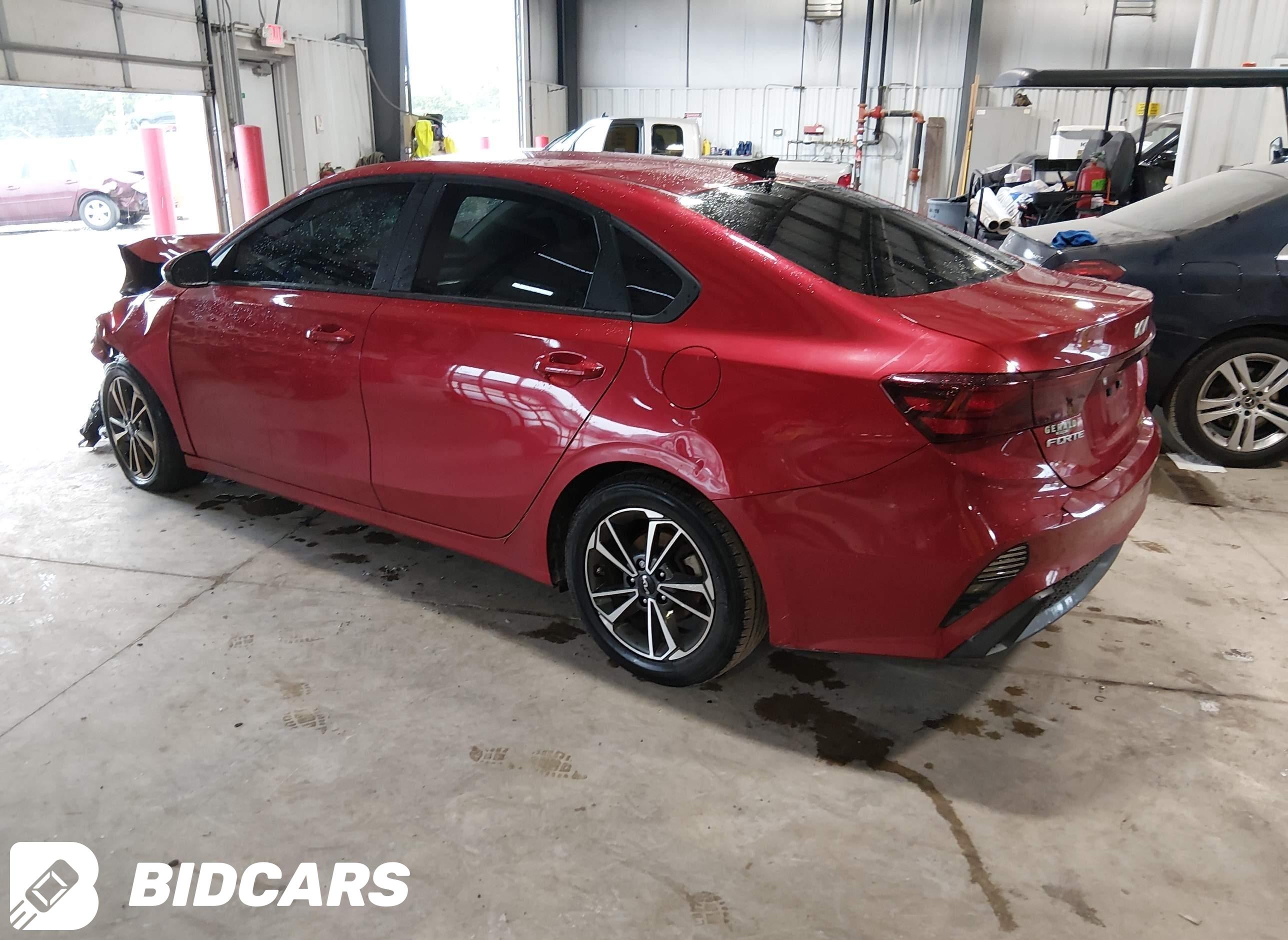 2023 KIA Forte, Lxs