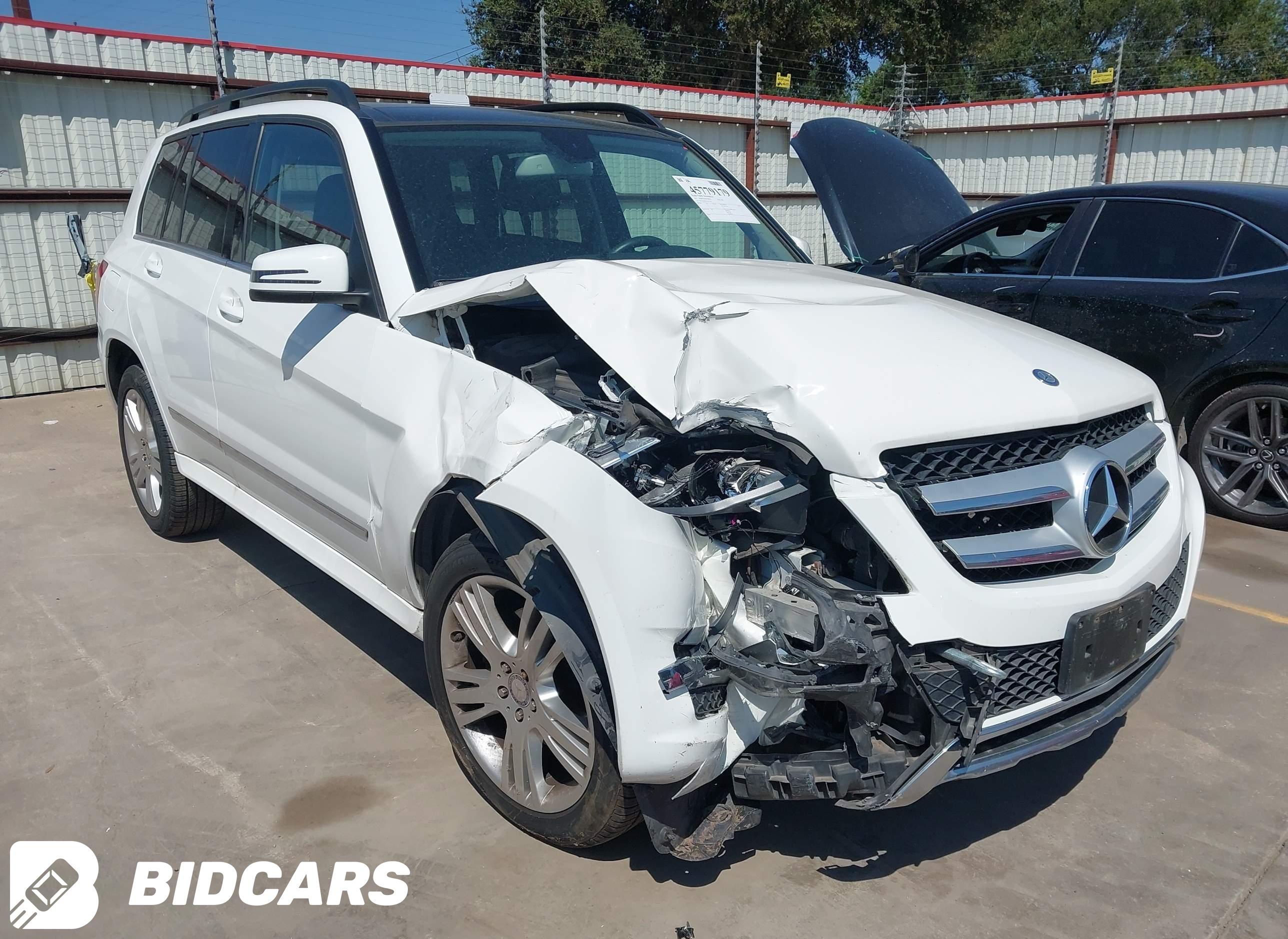 2015 Mercedes-Benz GLK 350, 4...
