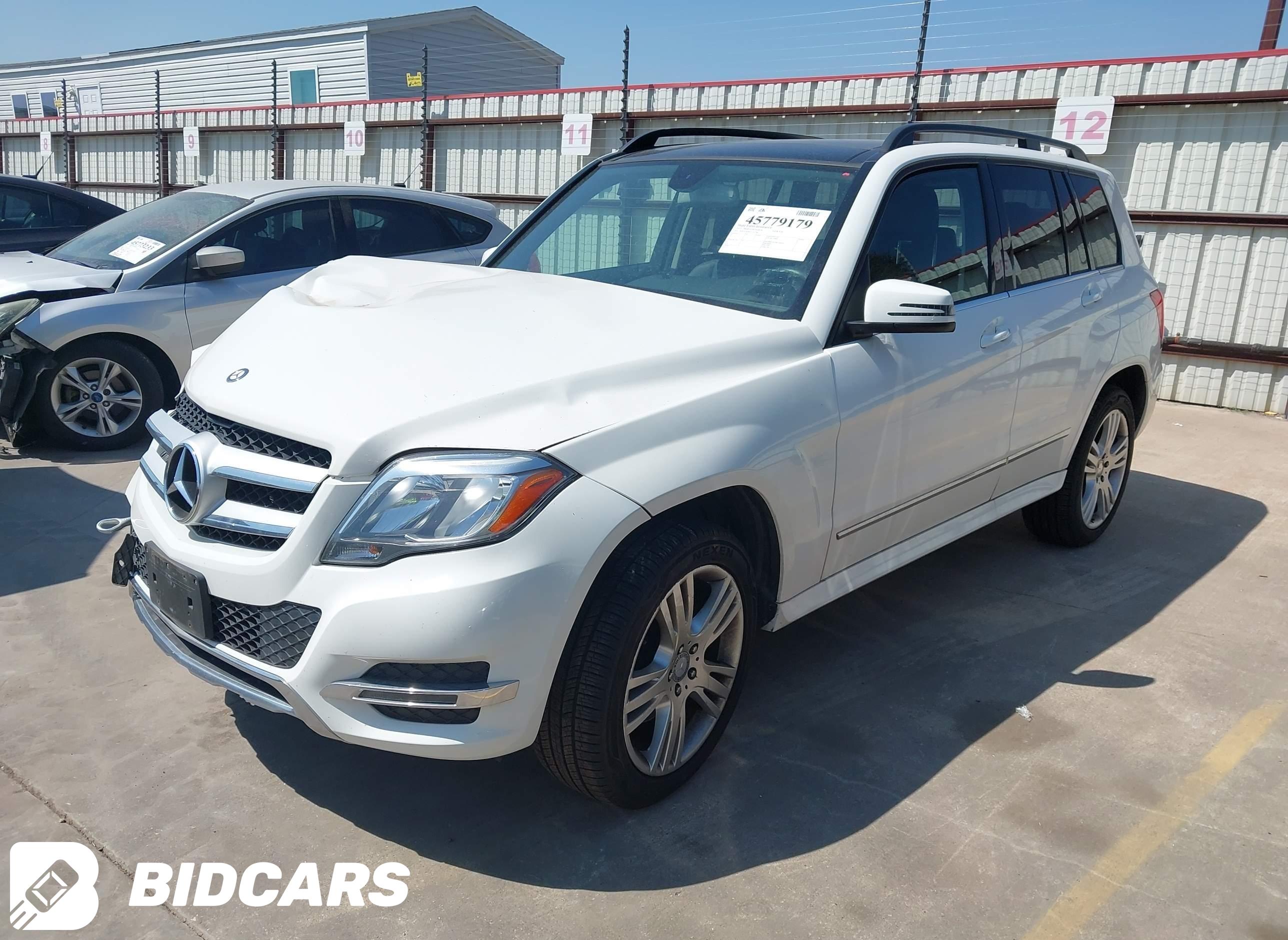 2015 Mercedes-Benz GLK 350, 4...