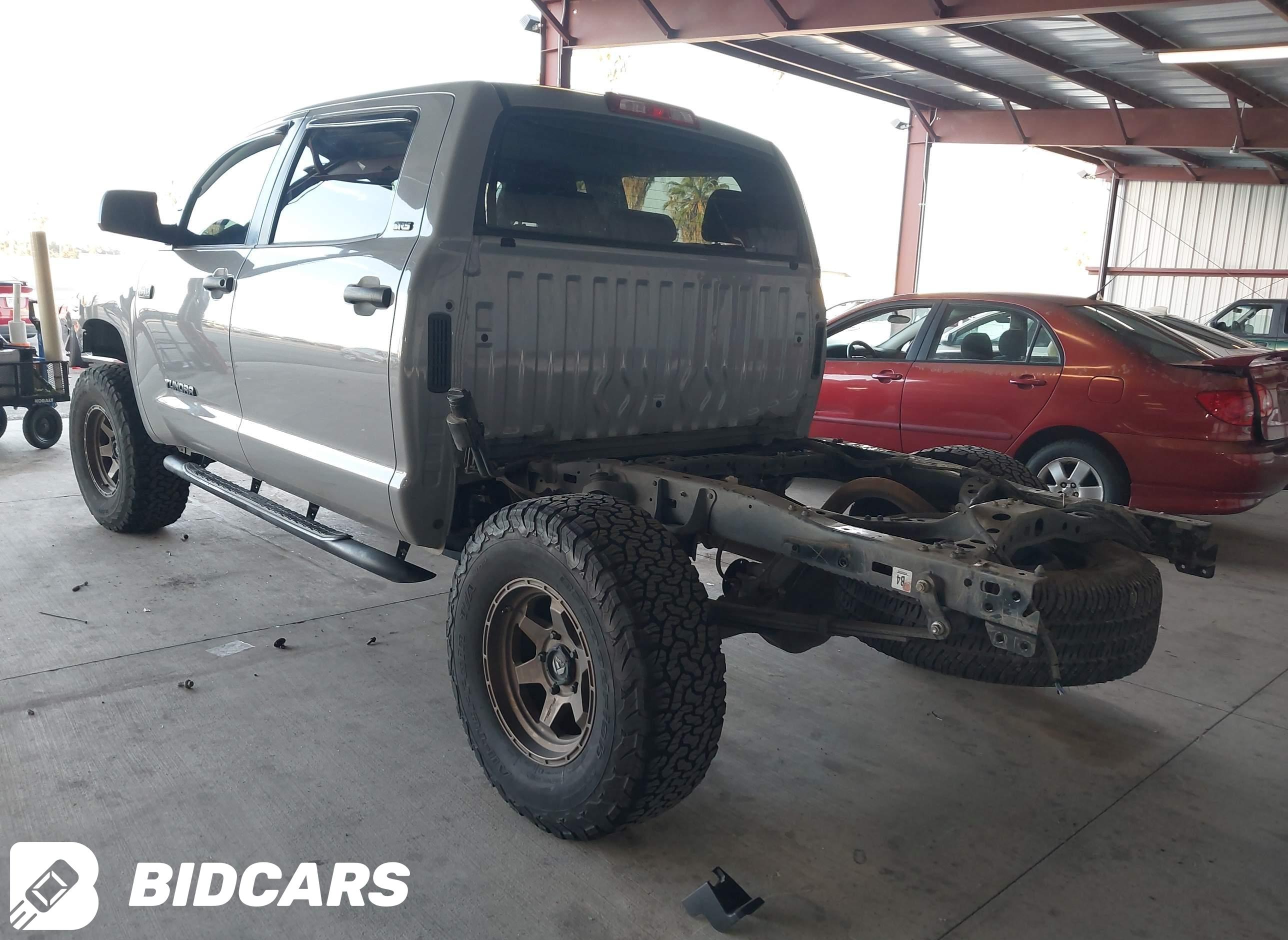 2018 Toyota Tundra, Sr5 5.7L V8