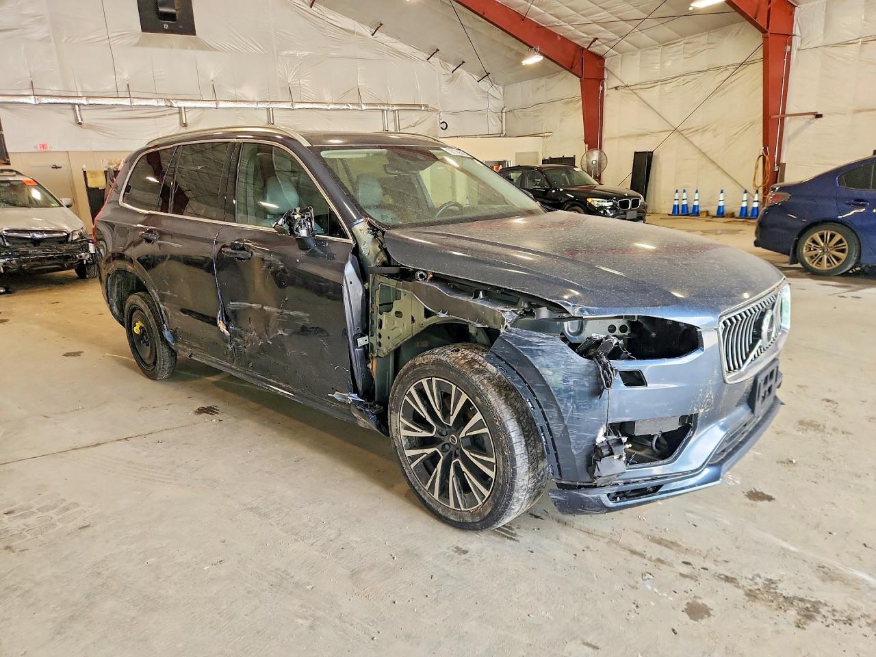 2020 Volvo XC90, T6 Momentum