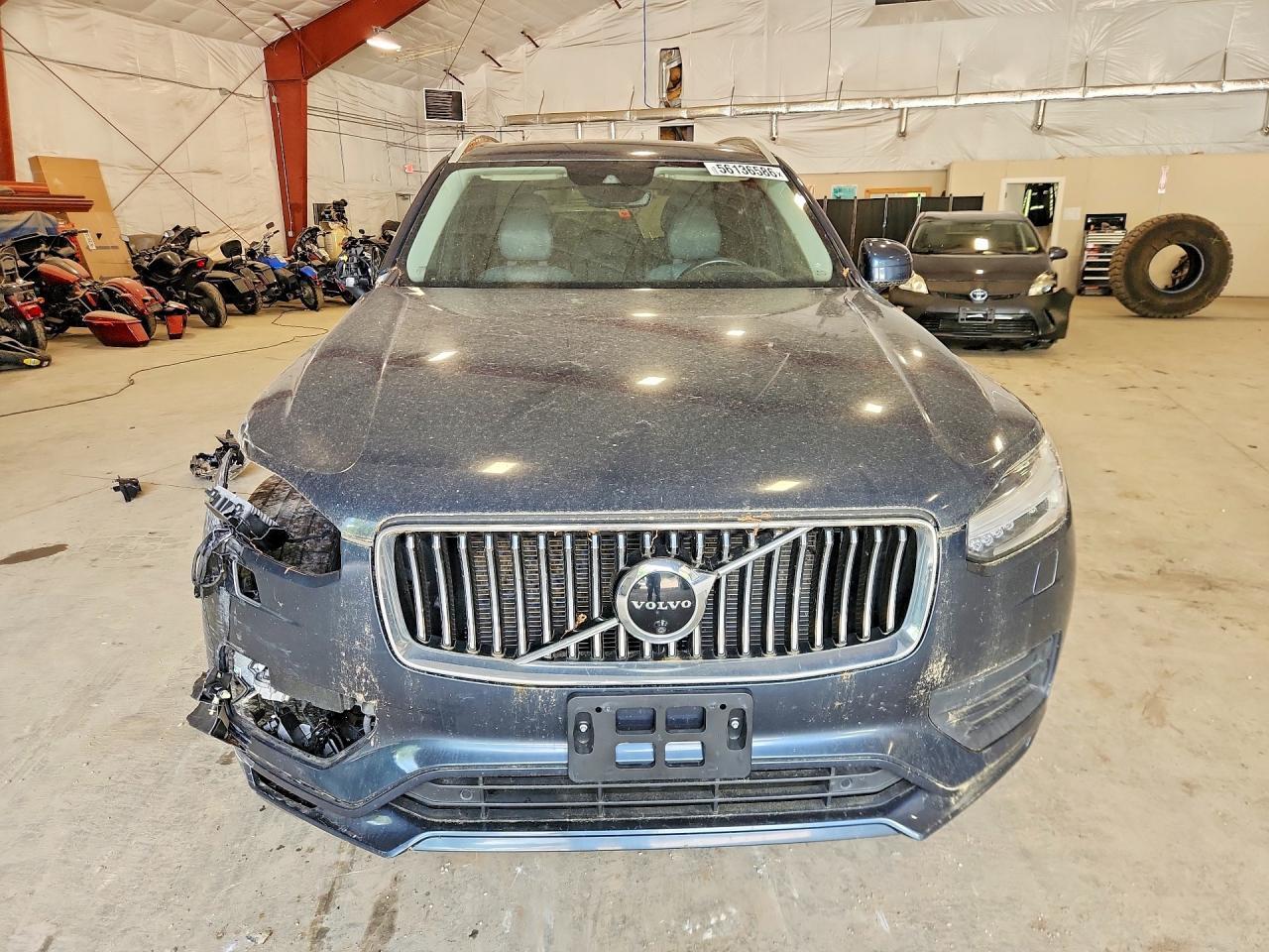 2020 Volvo XC90, T6 Momentum