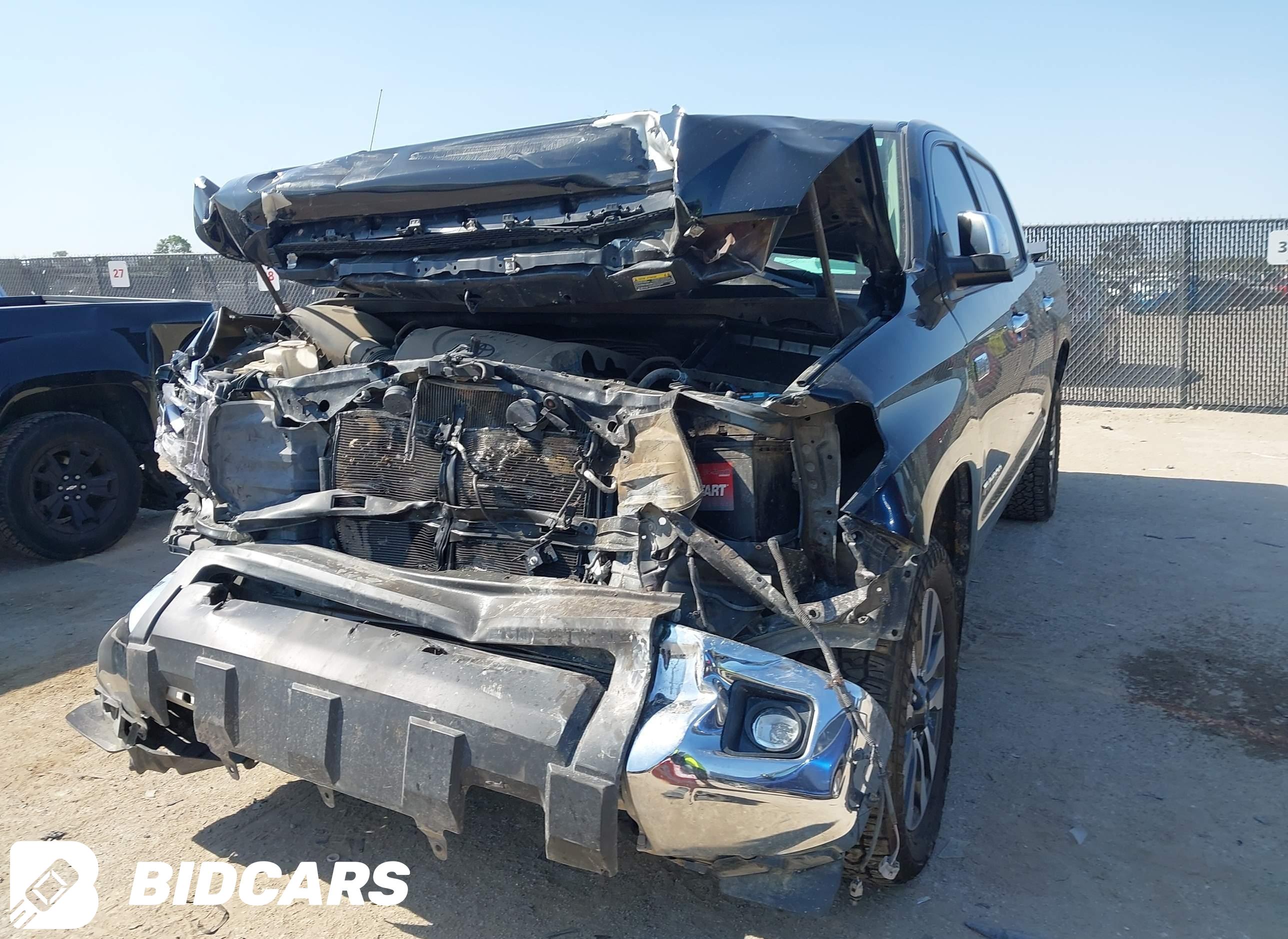 2019 Toyota Tundra, Limited 5...