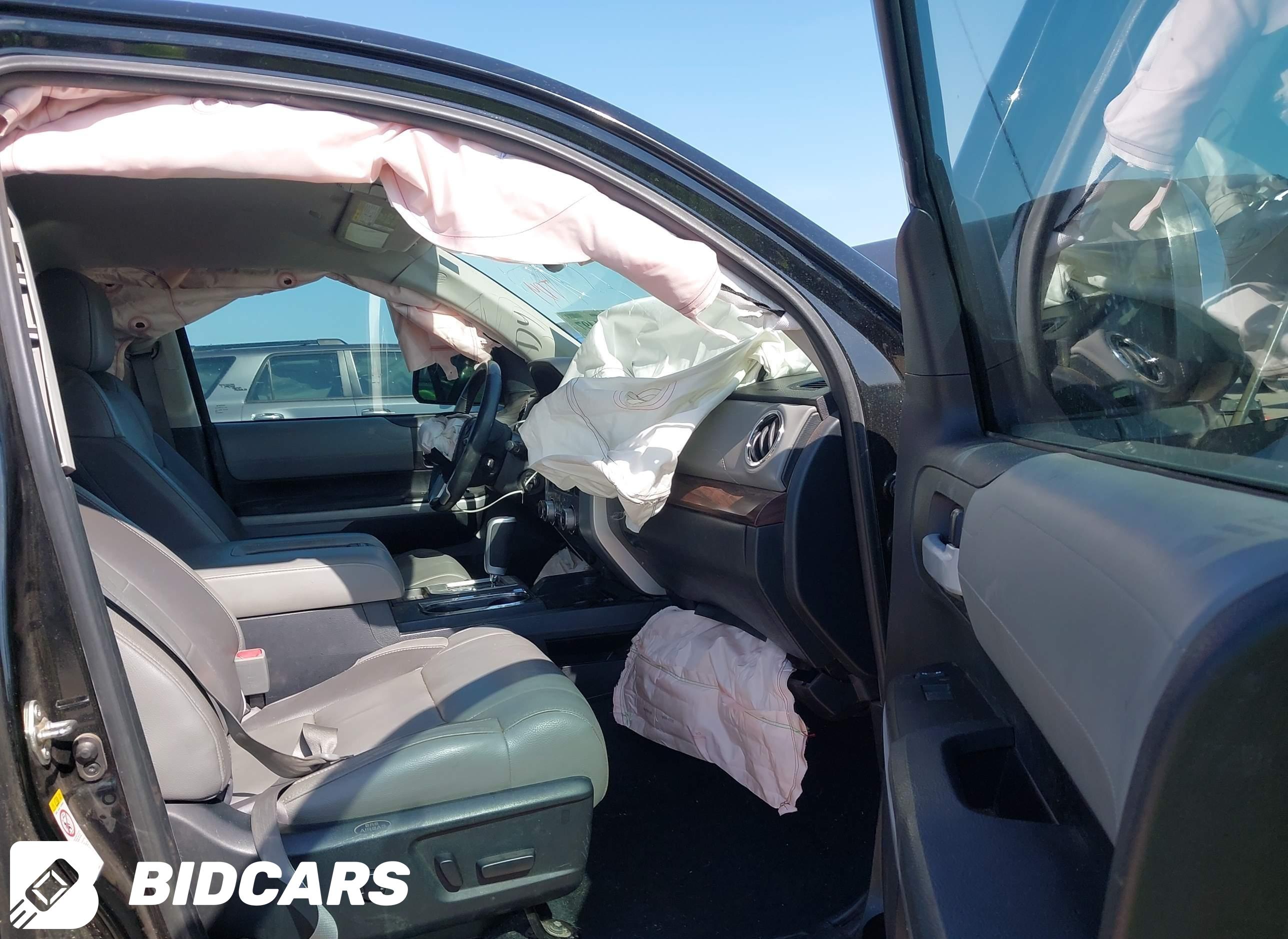 2019 Toyota Tundra, Limited 5...