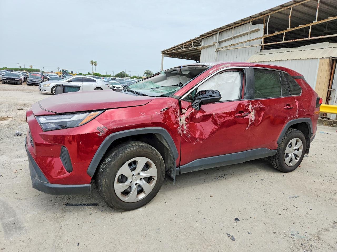 2023 Toyota RAV4, LE