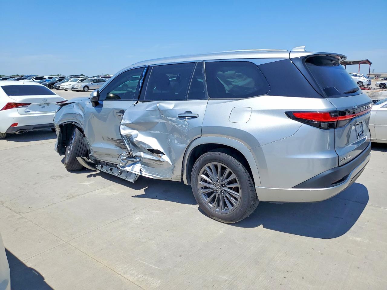 2024 Lexus TX, Base
