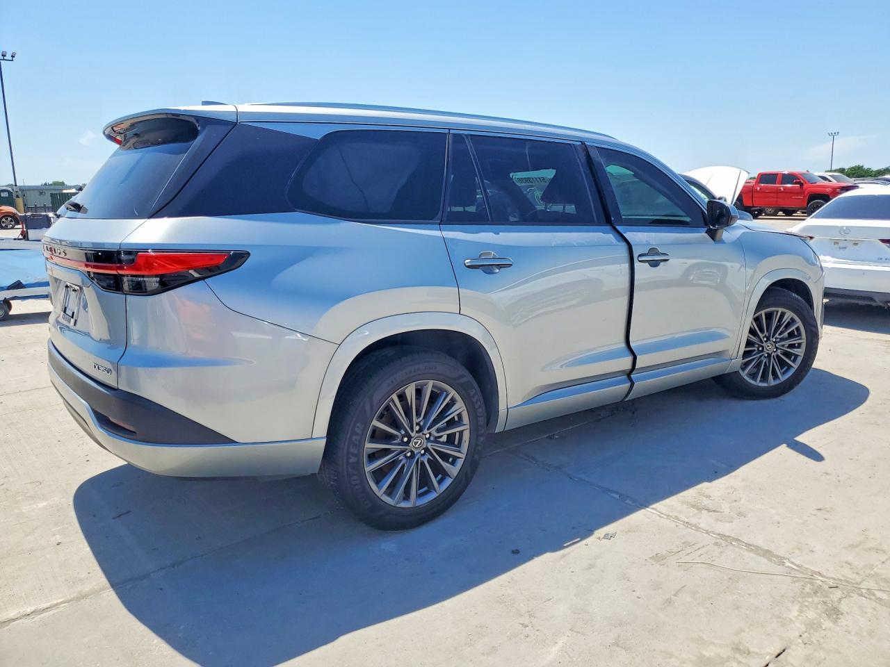 2024 Lexus TX, Base