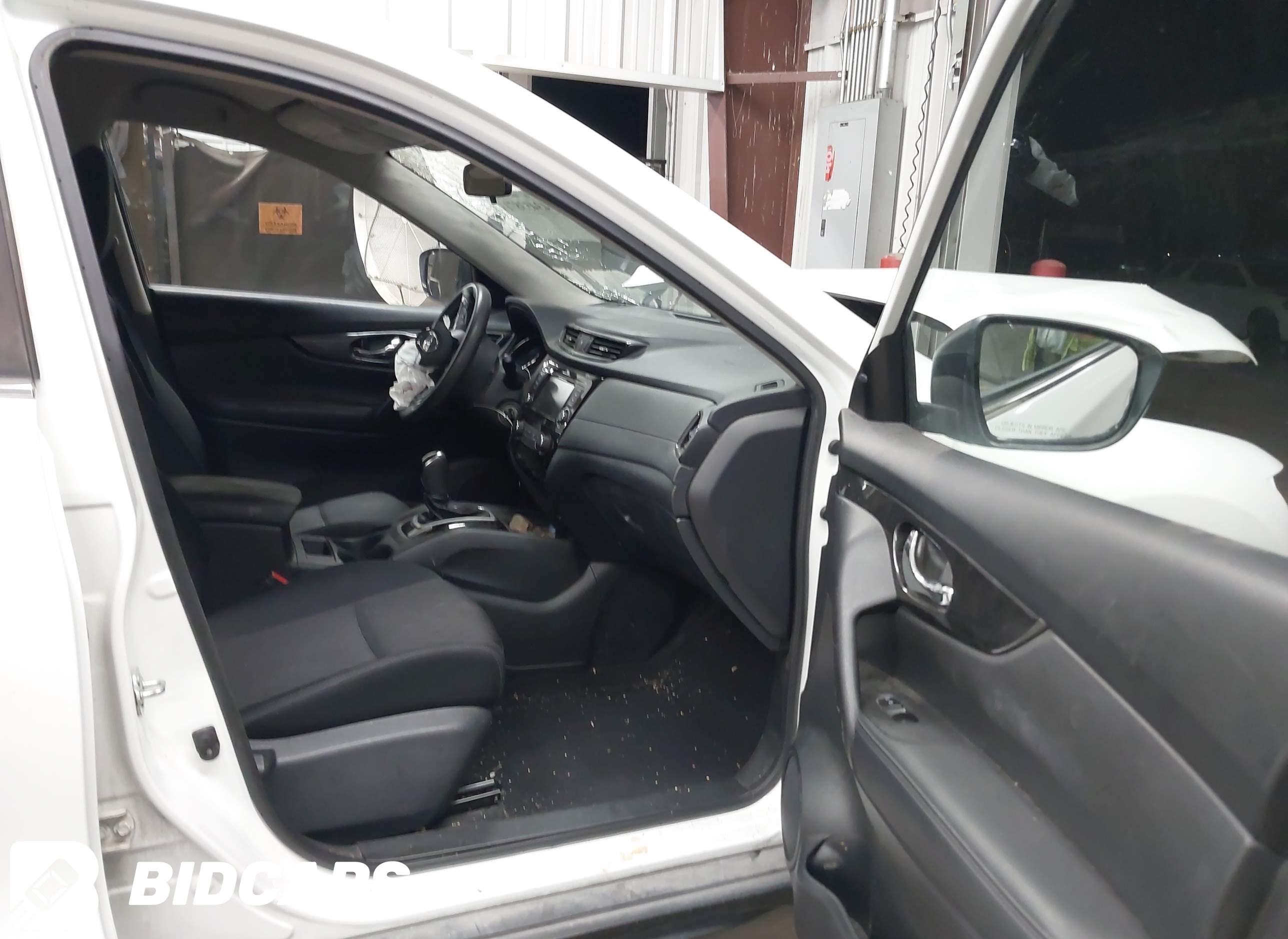 2018 Nissan Rogue, S