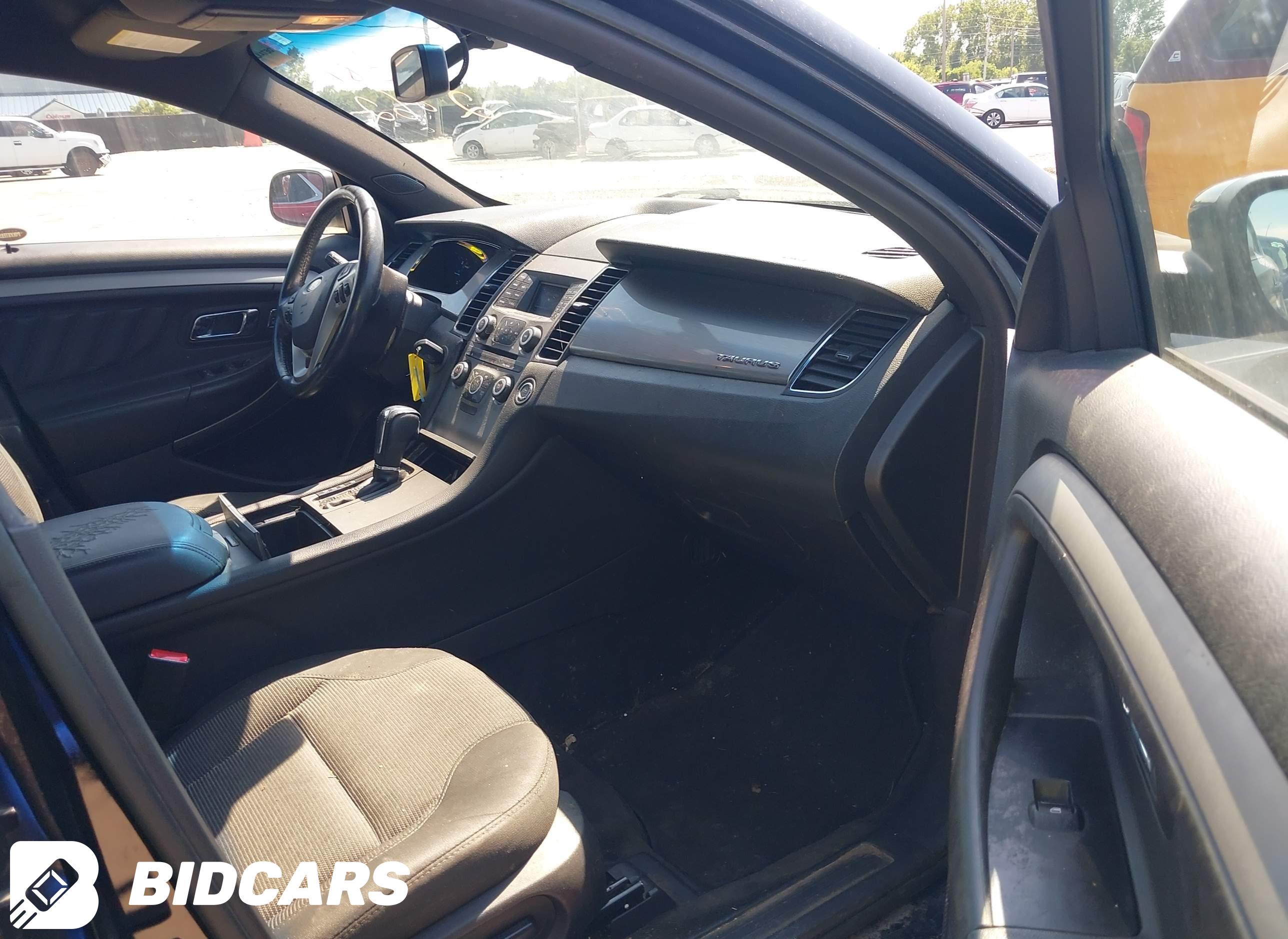 2016 Ford Taurus, Sel