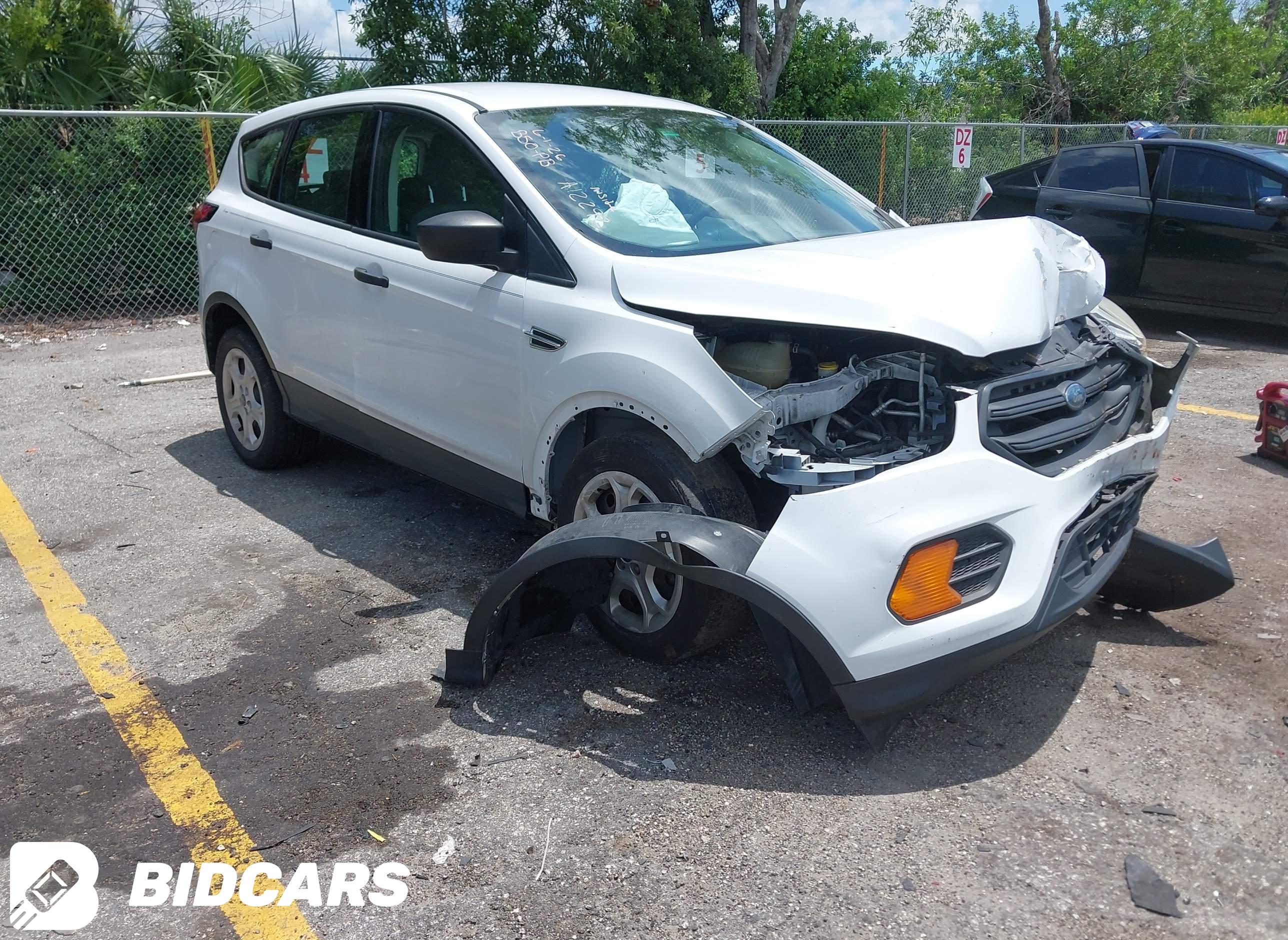 2019 Ford Escape, S