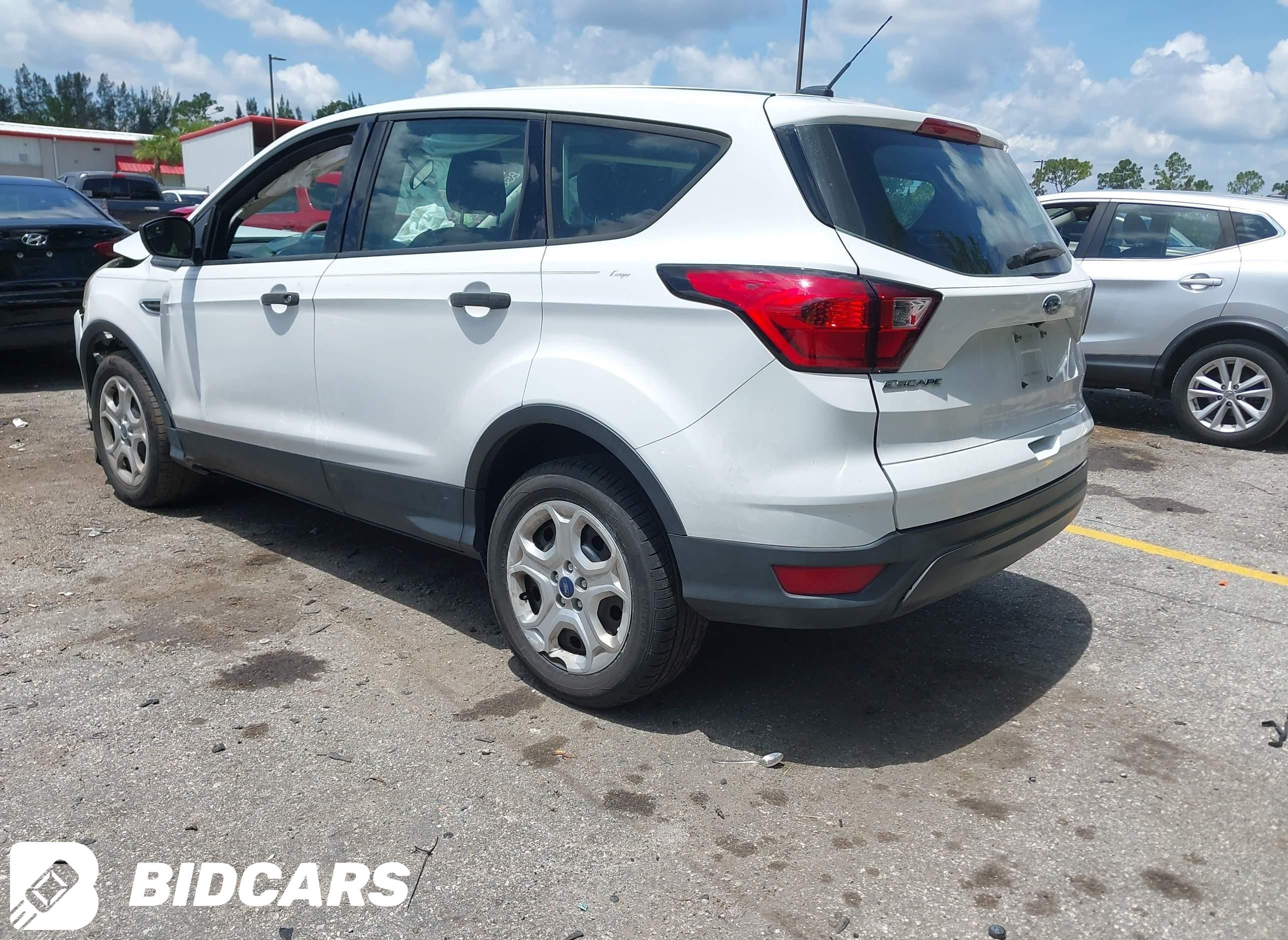2019 Ford Escape, S