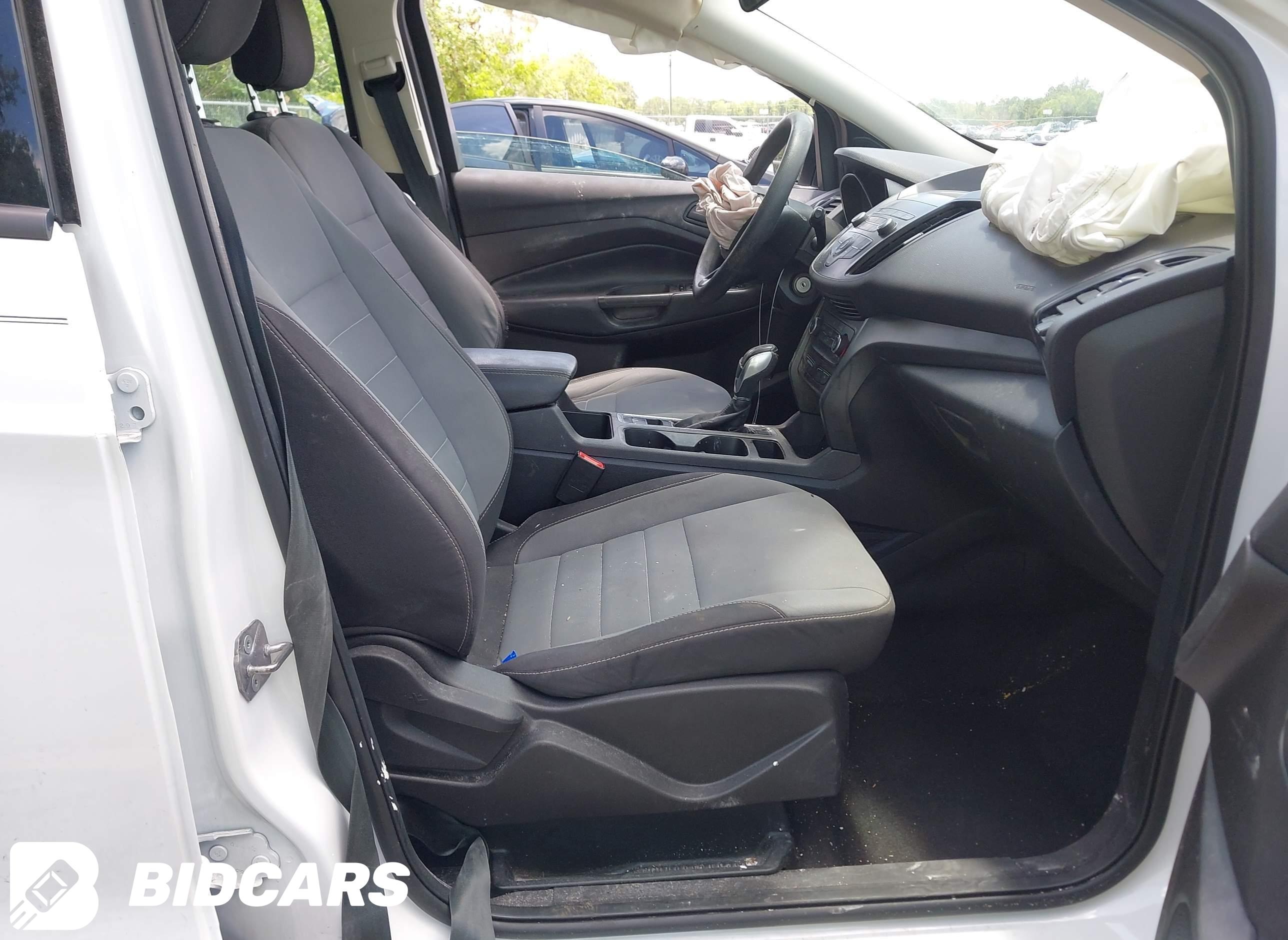 2019 Ford Escape, S