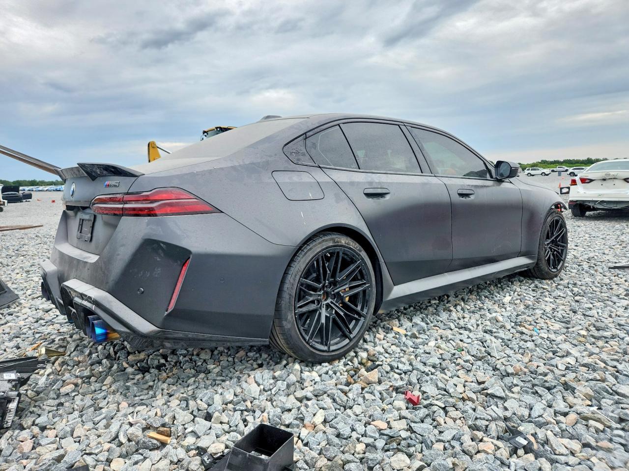 2025 BMW M5