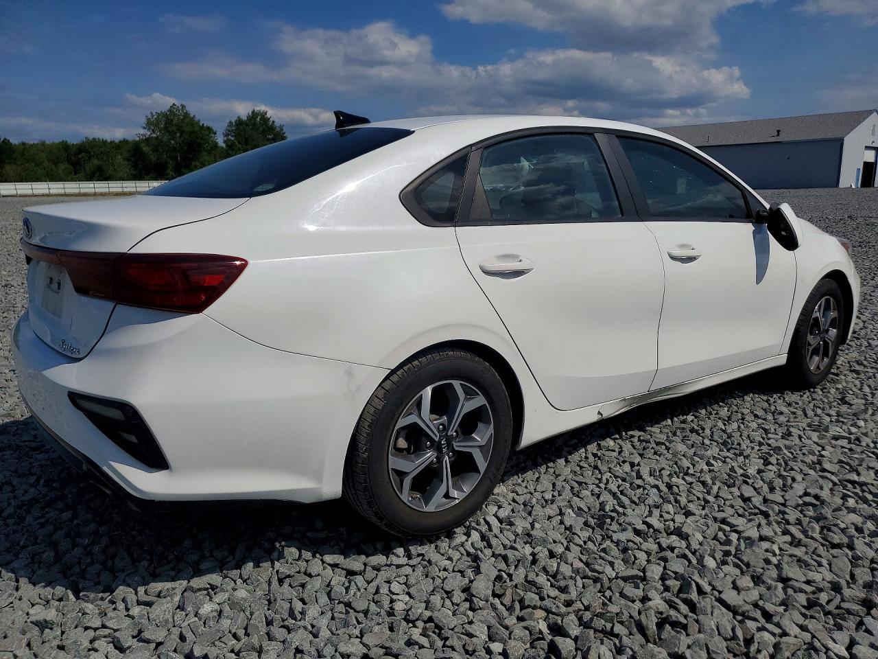 2021 KIA Forte, Lxs