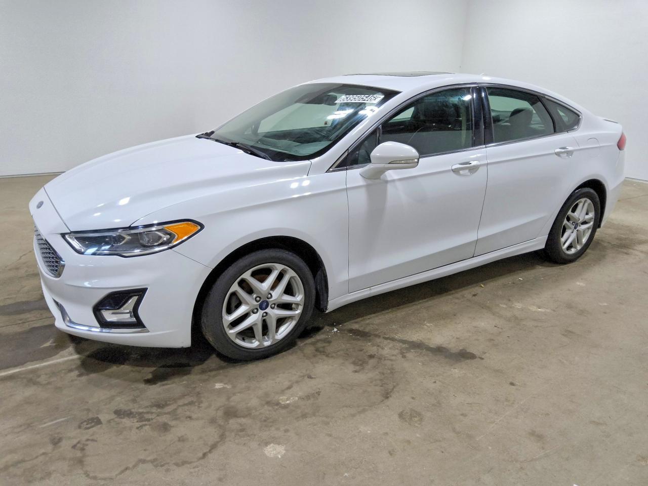 2020 Ford Fusion, Titanium