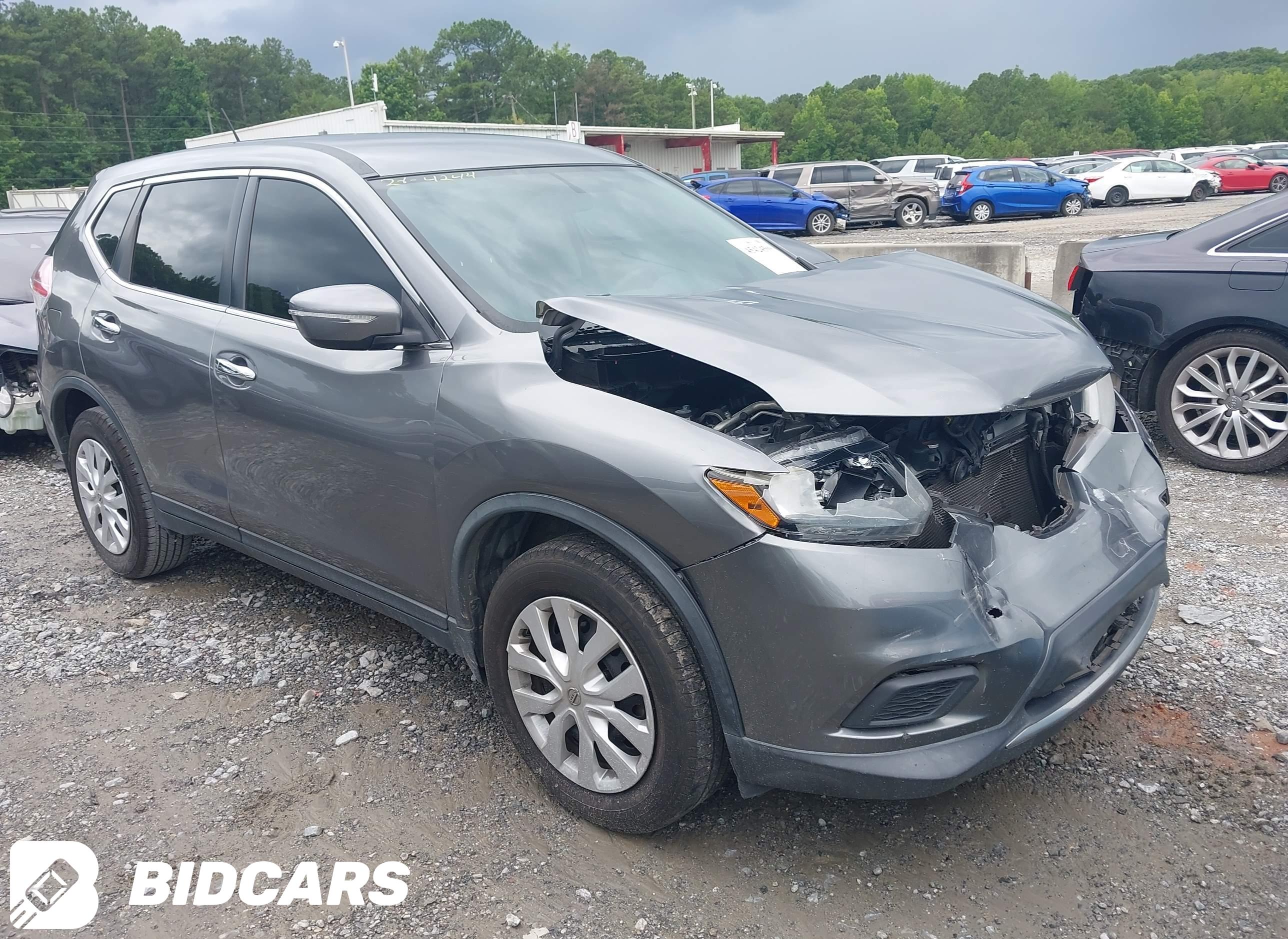 2015 Nissan Rogue, S