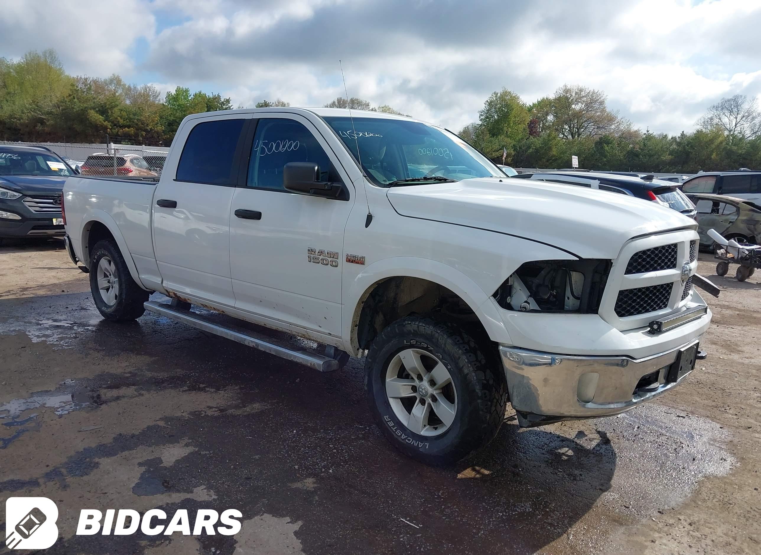 2016 RAM 1500, Slt