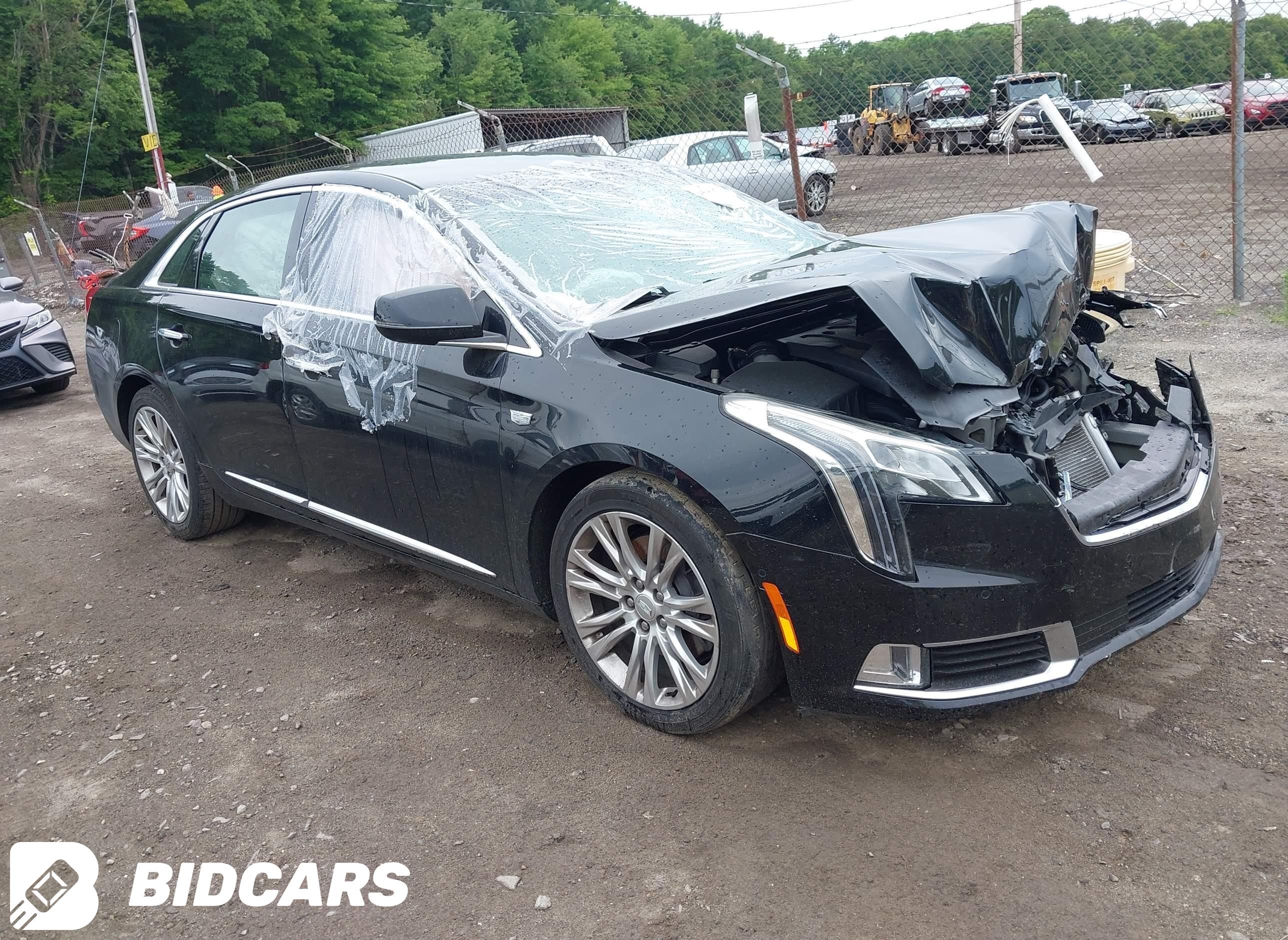 2018 Cadillac XTS, Luxury
